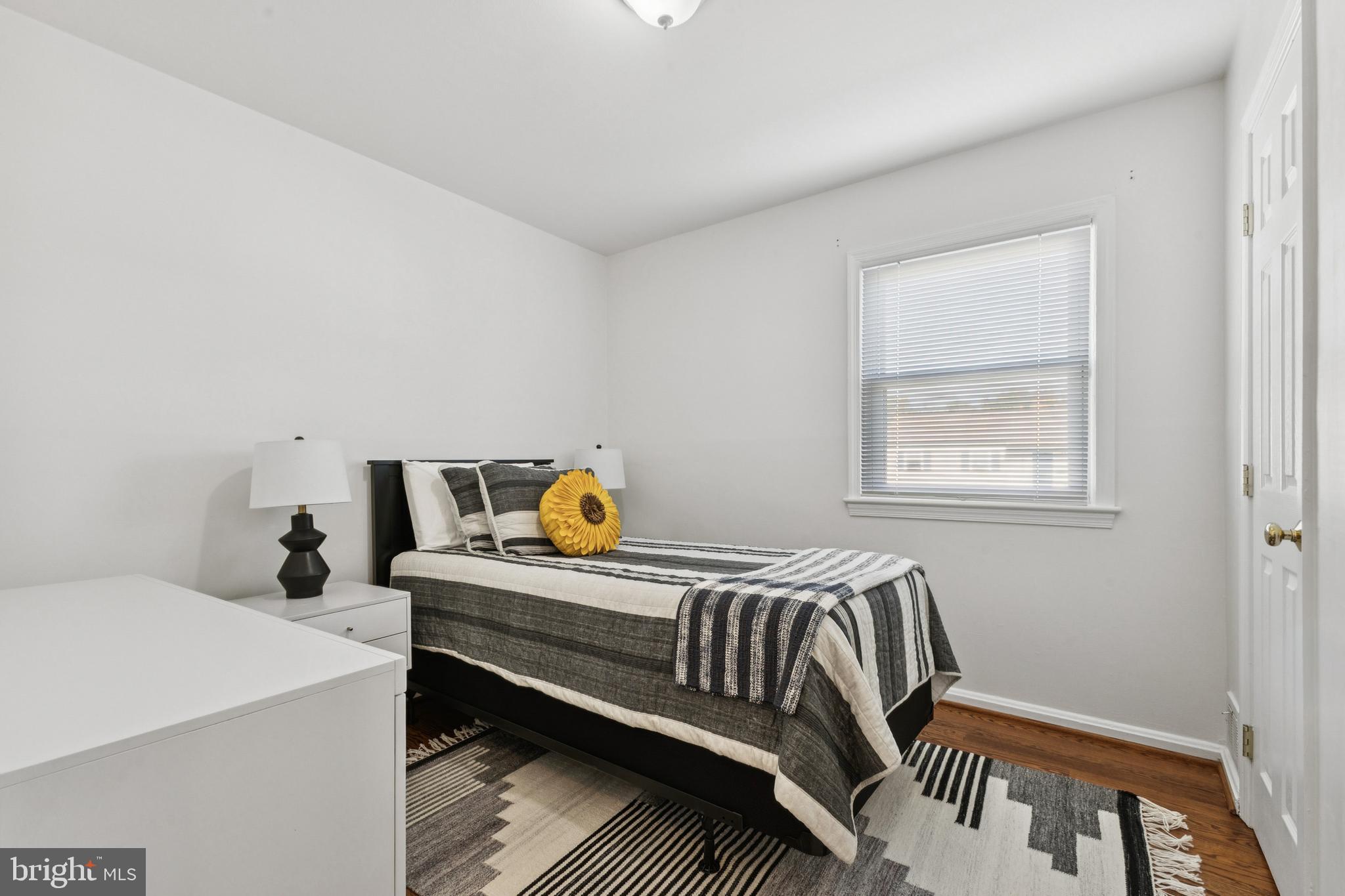 MAPLE HILL - Residential