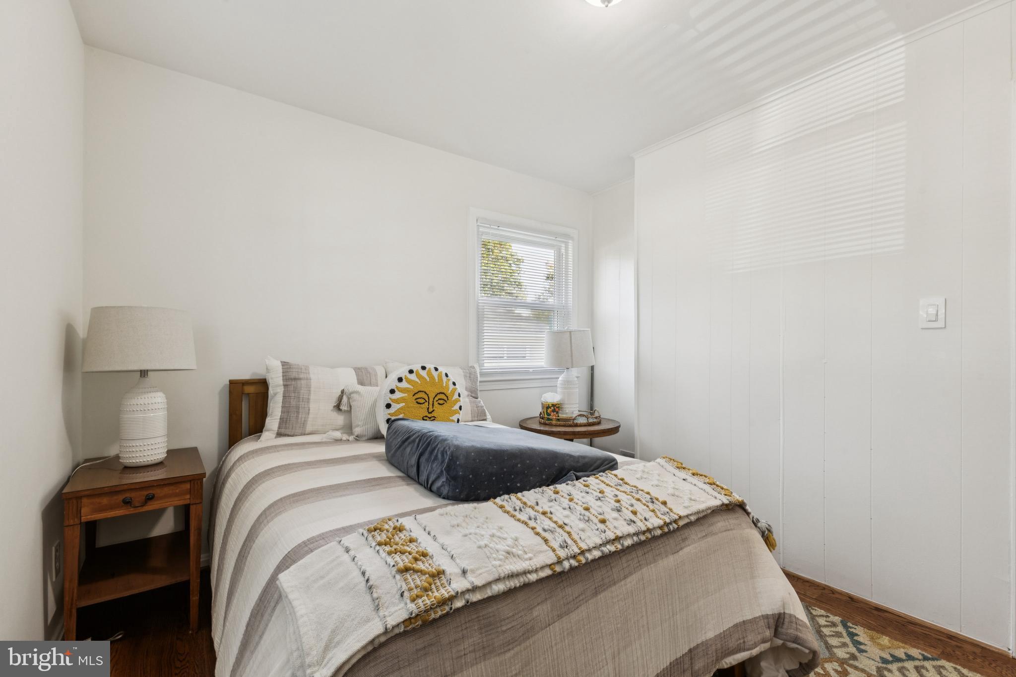 MAPLE HILL - Residential