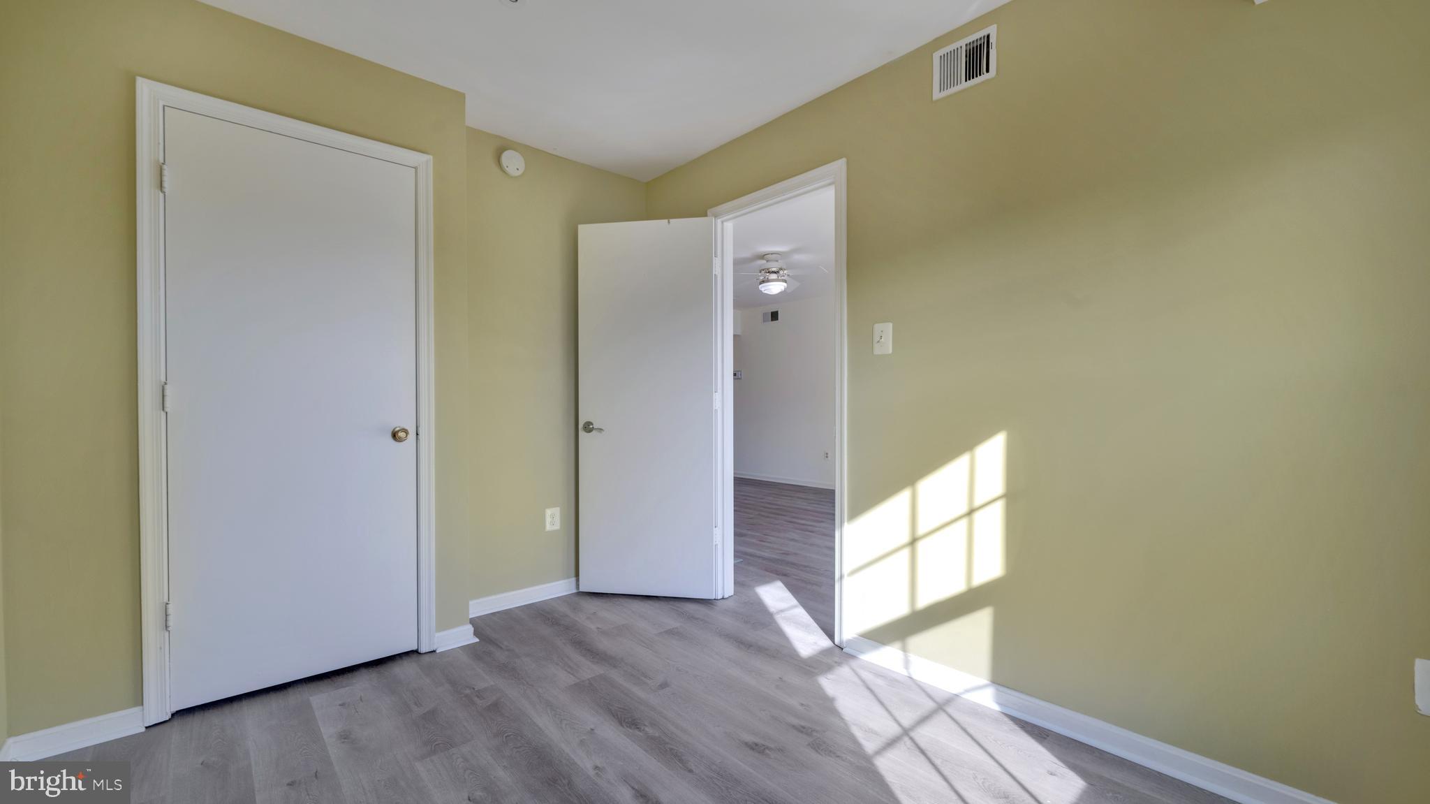 LONGMEAD CROSSING - Residential