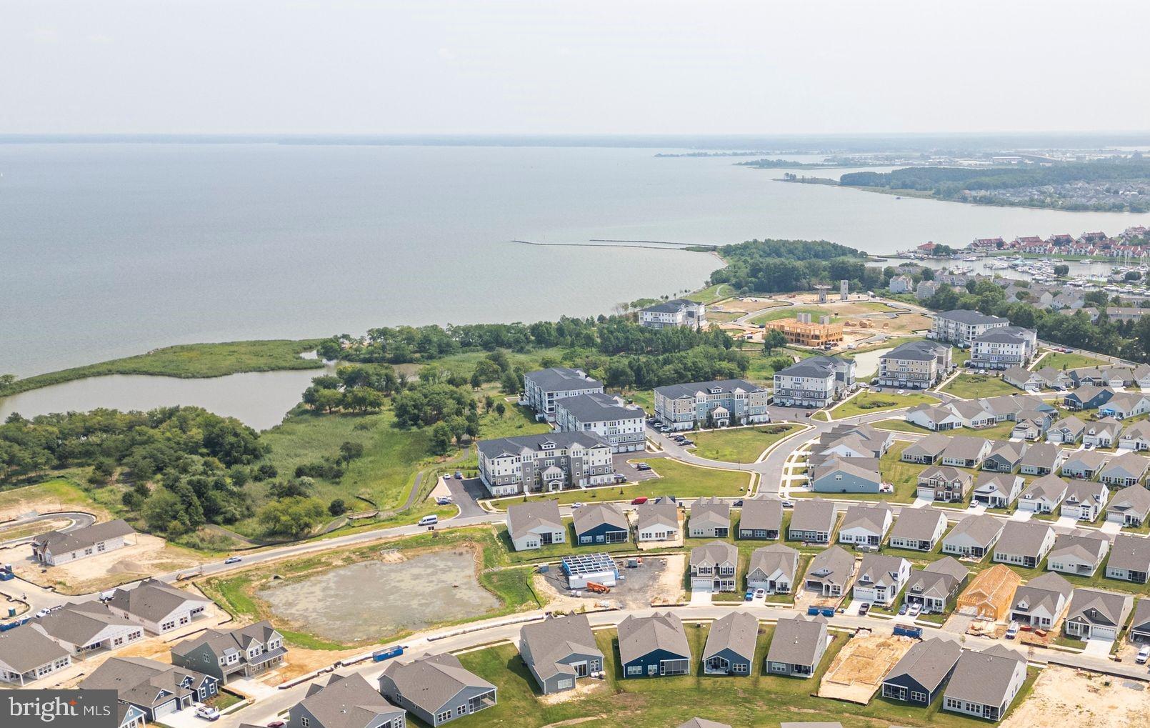 FOUR SEASONS AT KENT ISLAND - Residential