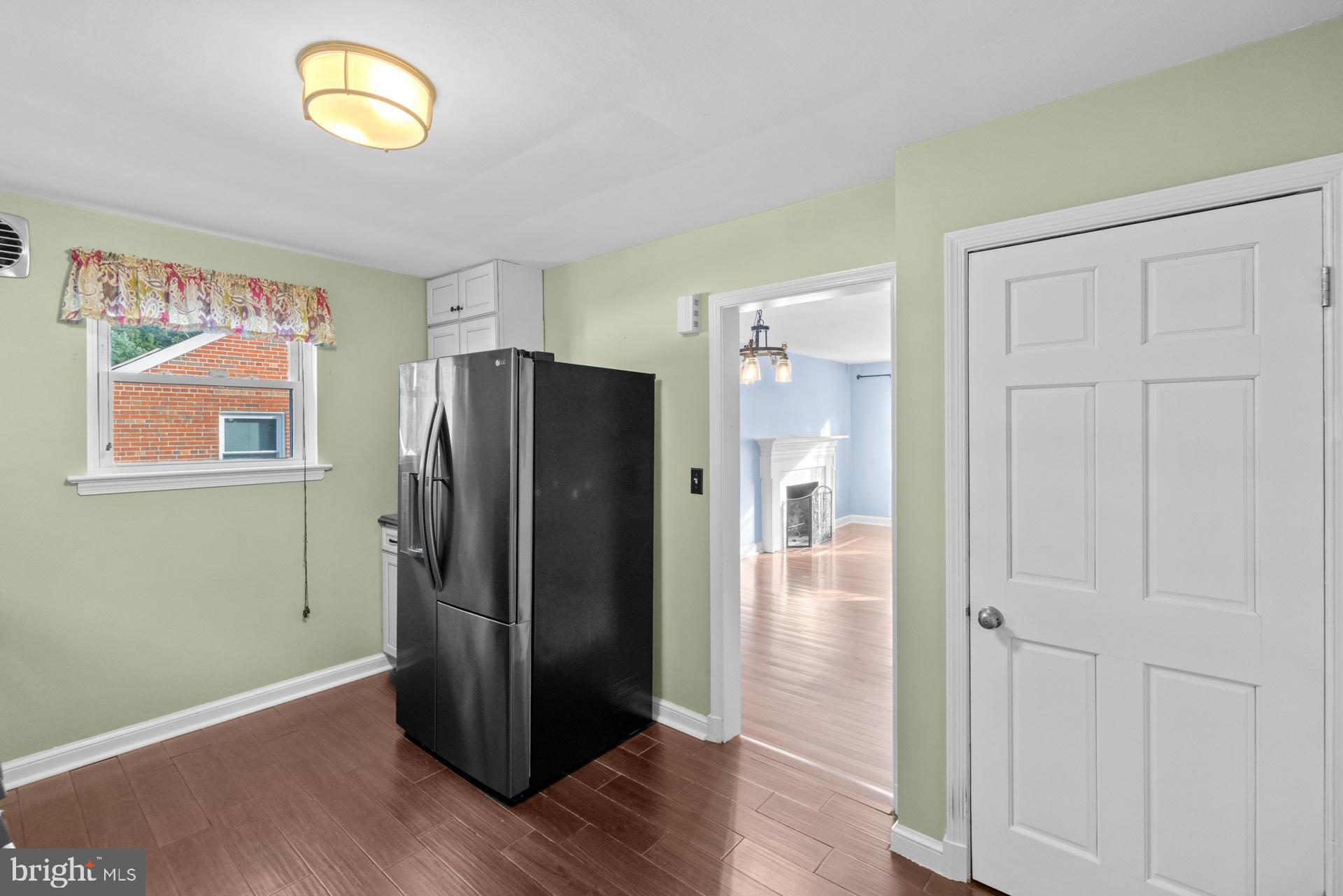 NORTH BARNABY - Residential