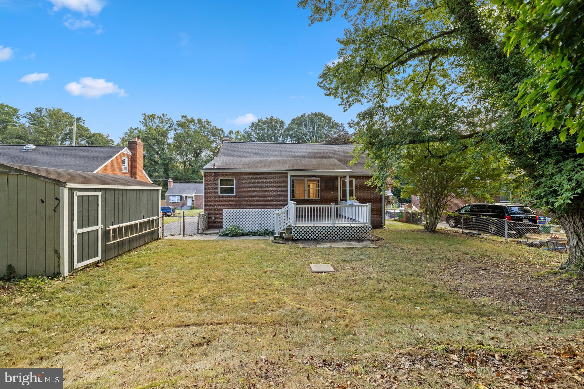 NORTH BARNABY - Residential