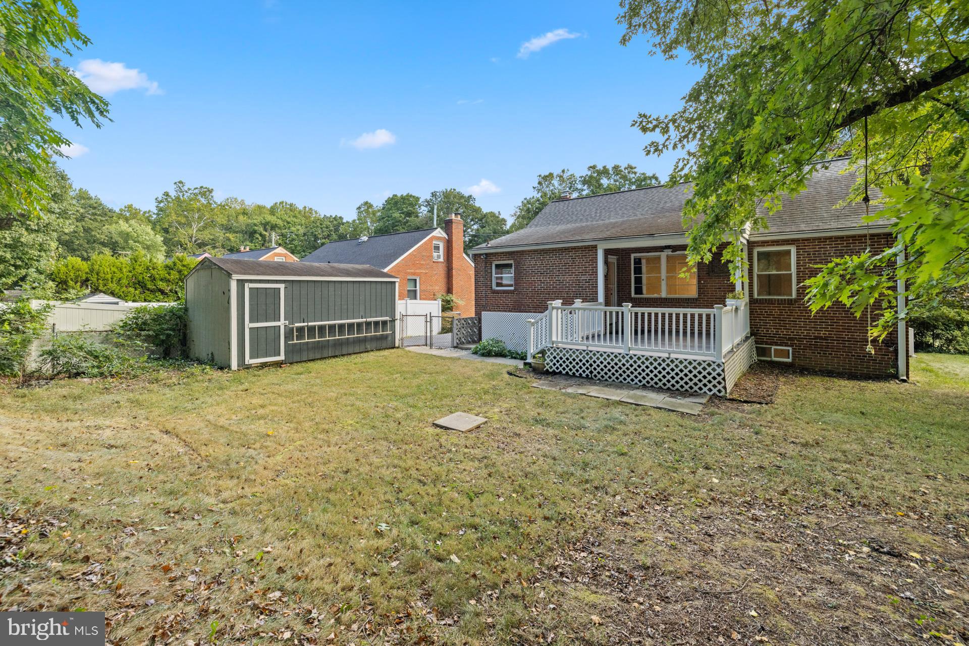 NORTH BARNABY - Residential