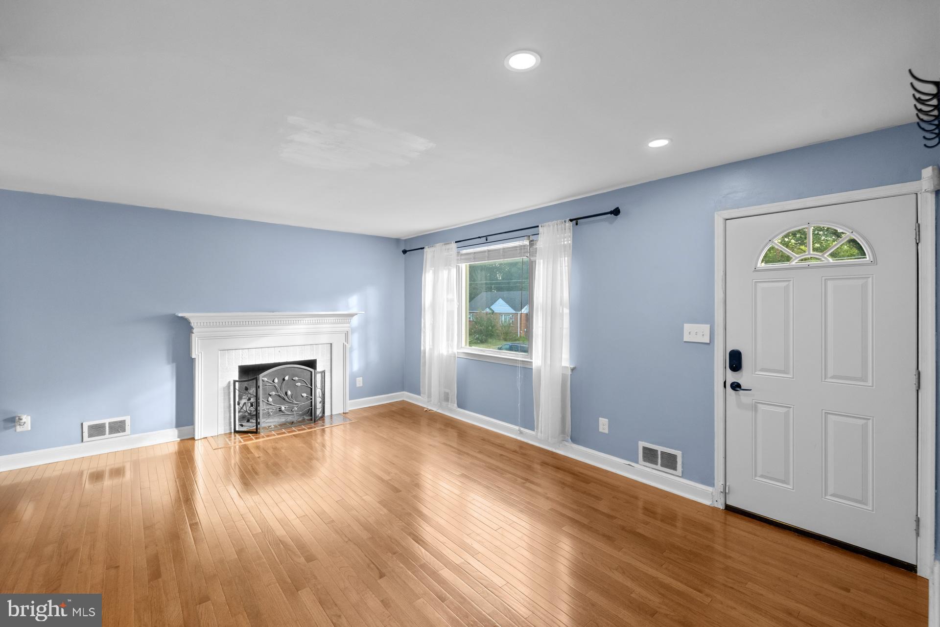 NORTH BARNABY - Residential