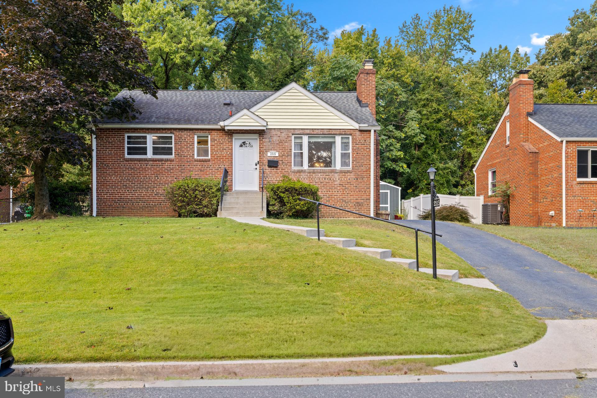 NORTH BARNABY - Residential