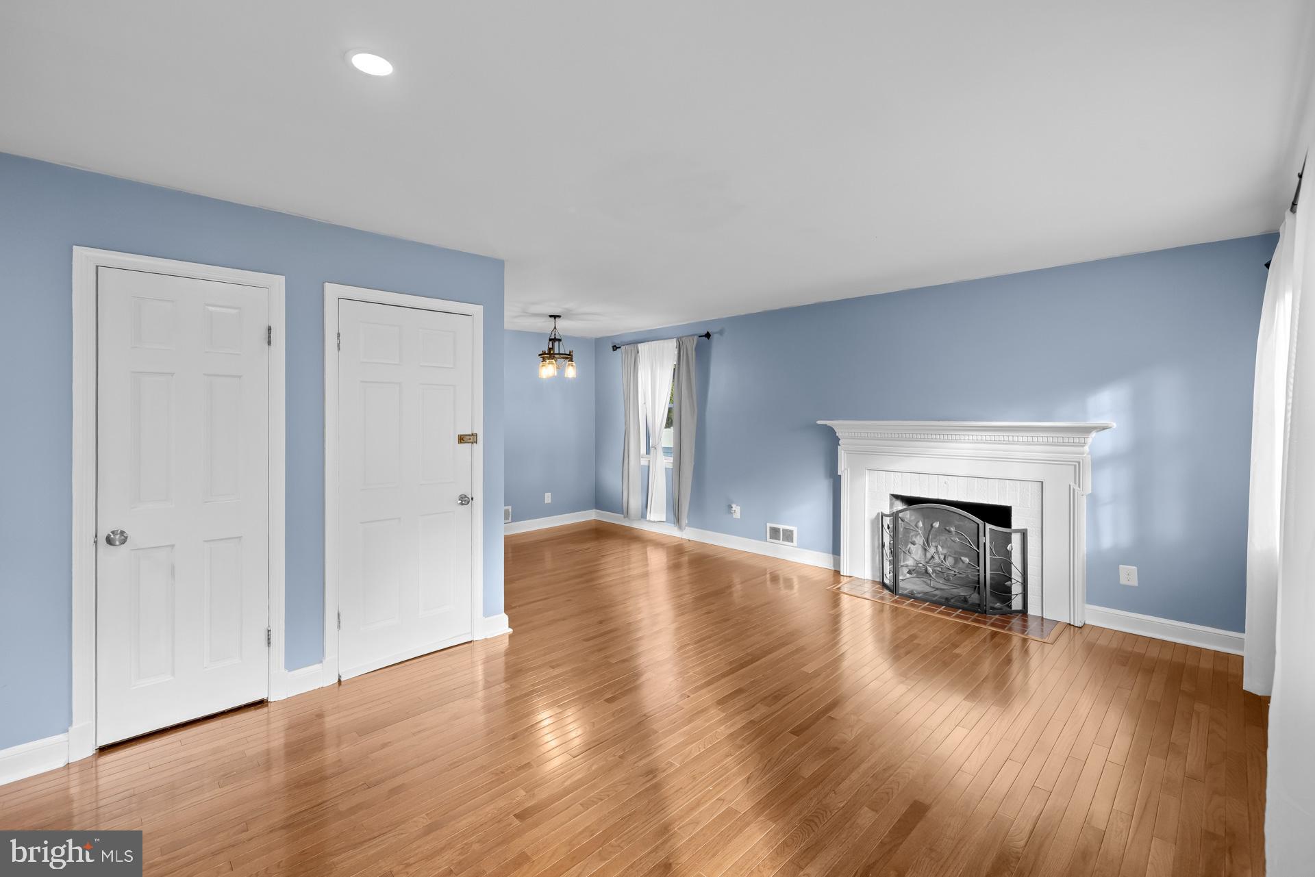 NORTH BARNABY - Residential