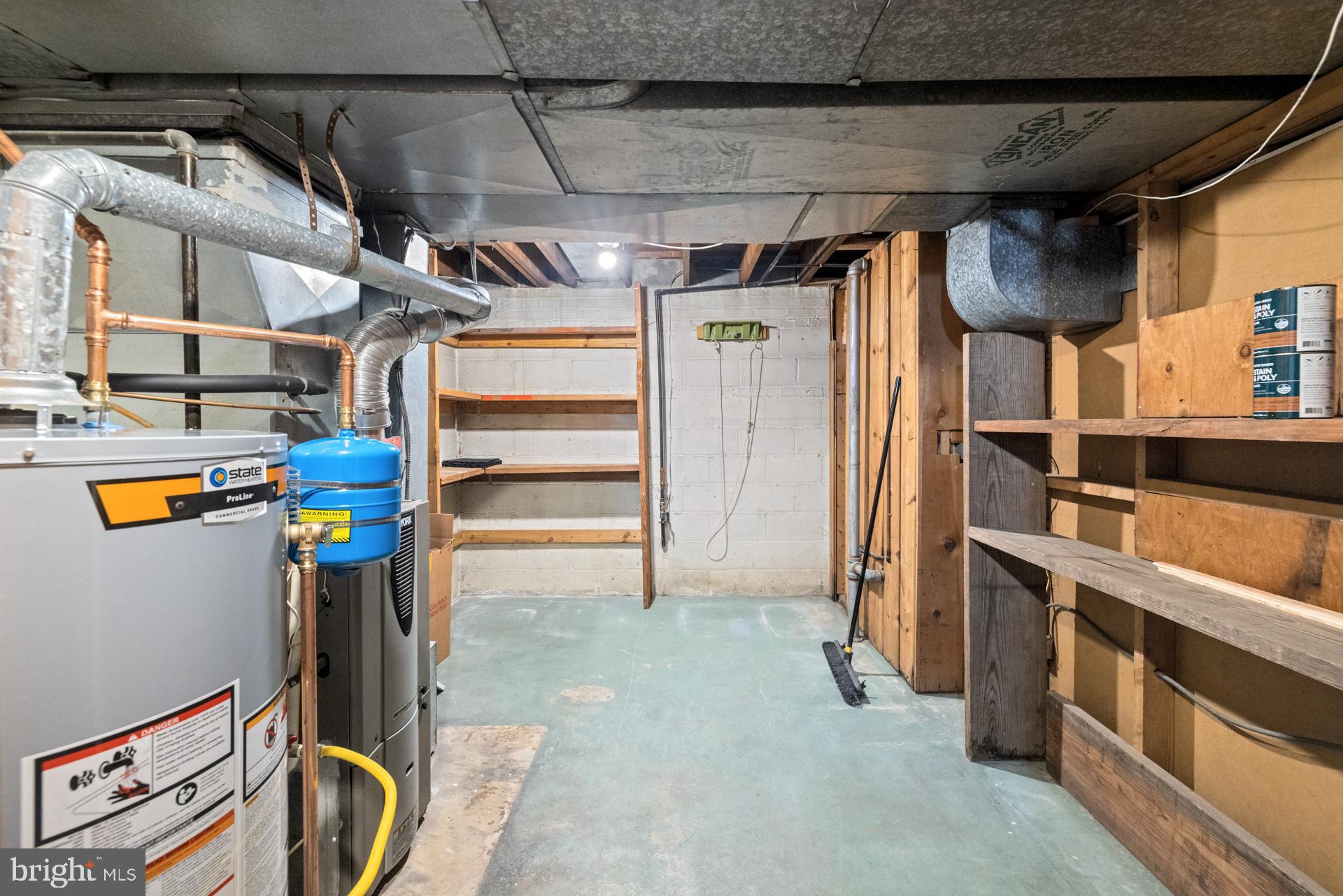 NORTH BARNABY - Residential