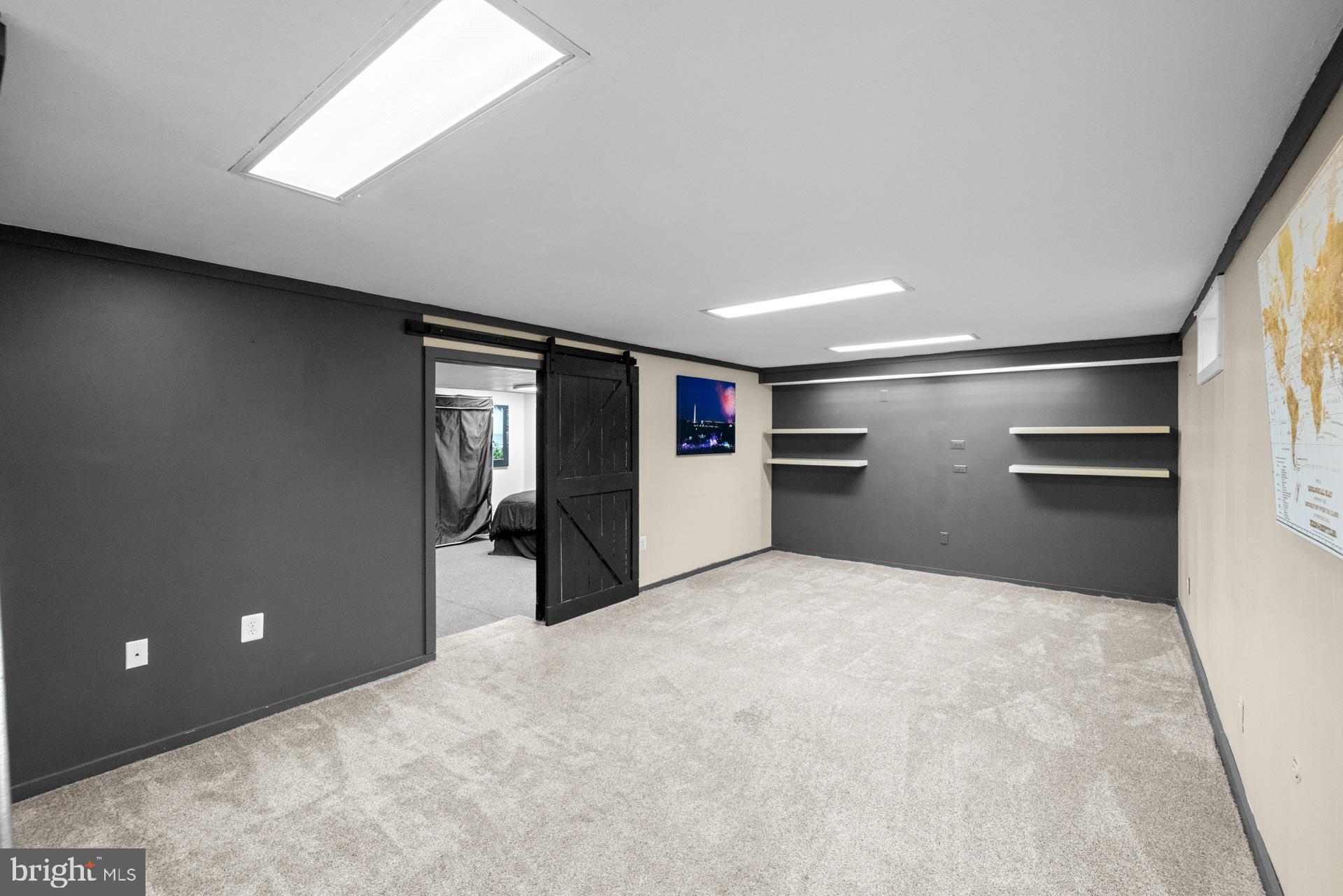 NORTH BARNABY - Residential