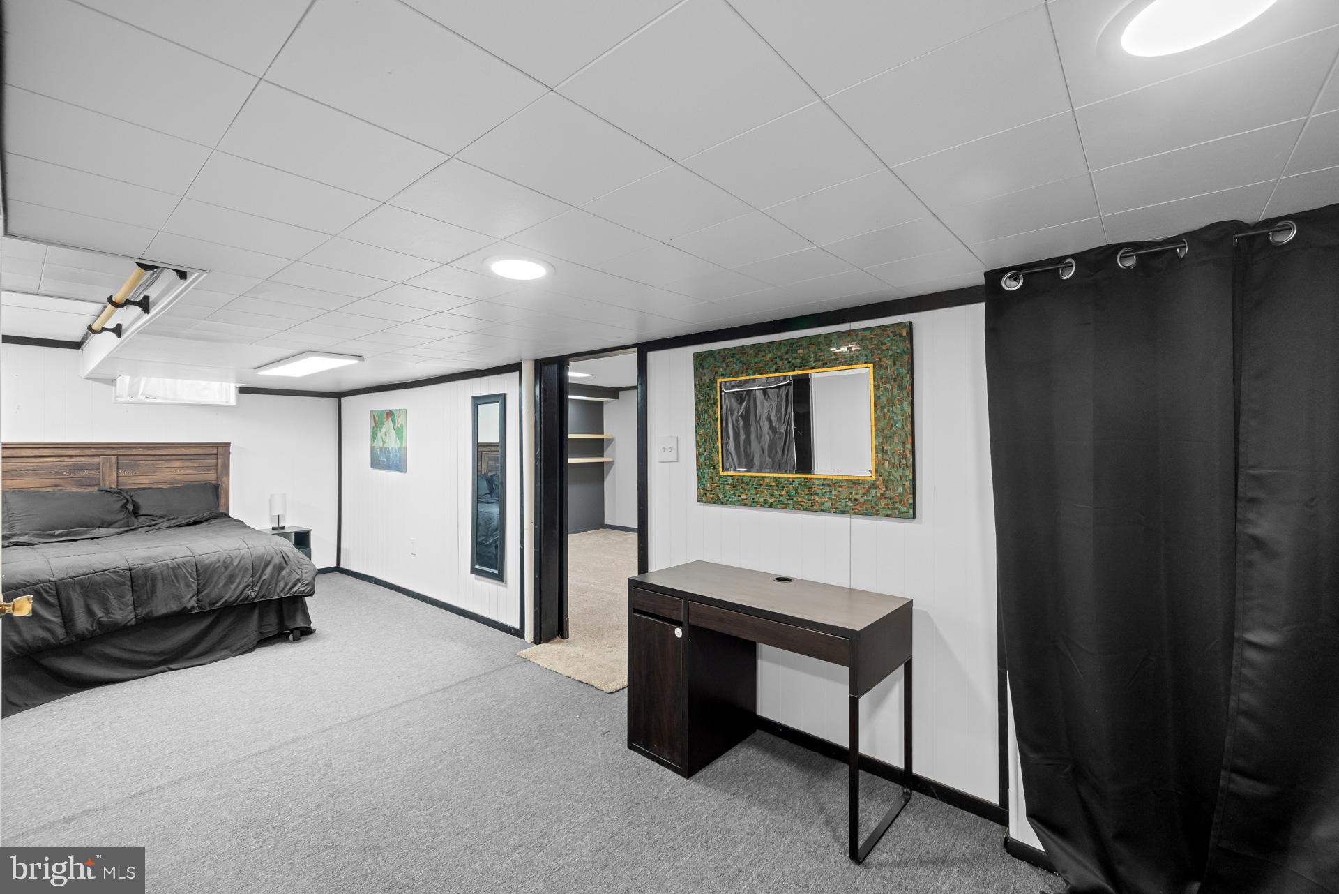 NORTH BARNABY - Residential