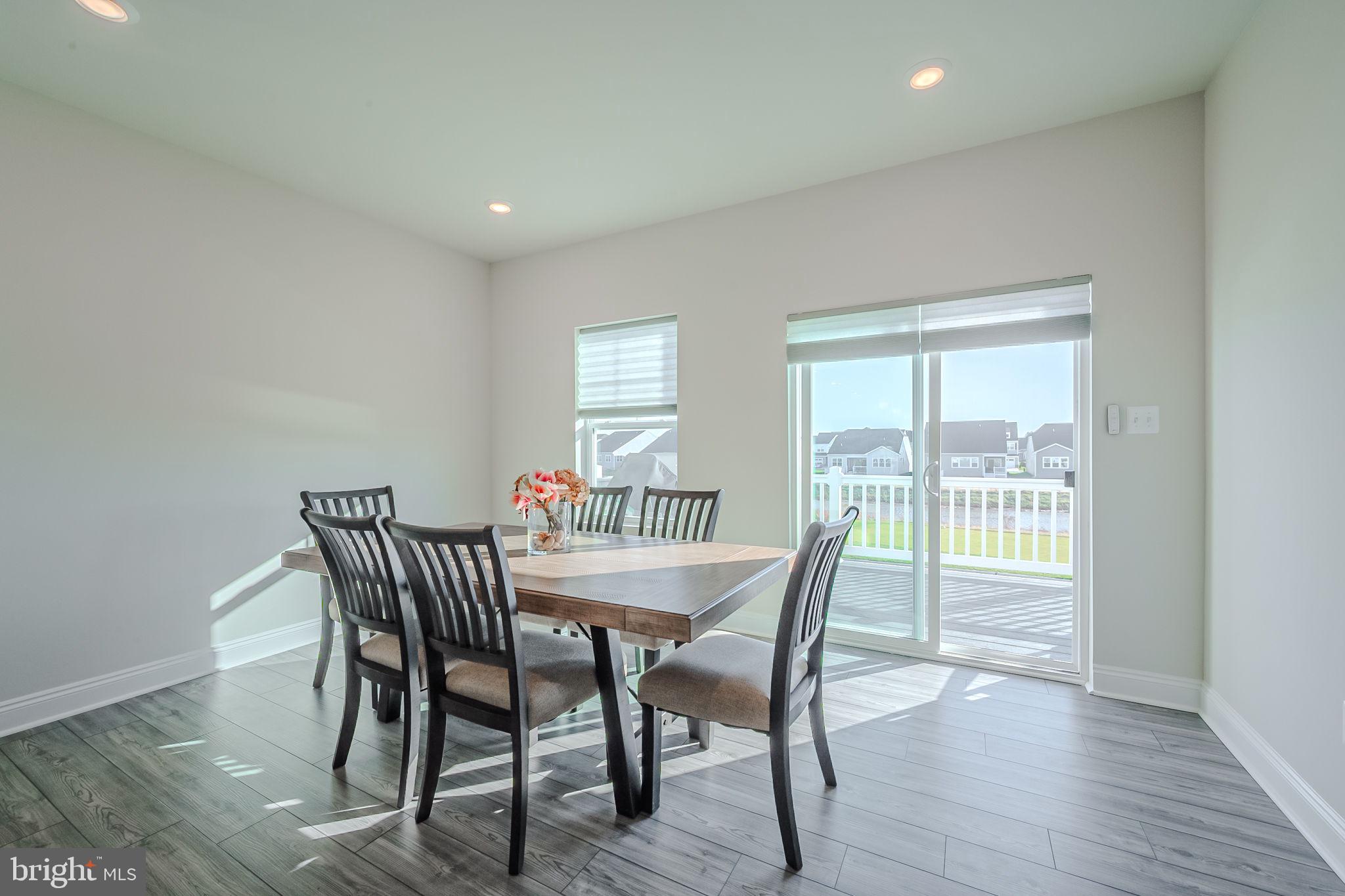 PLANTATION LAKES - Residential