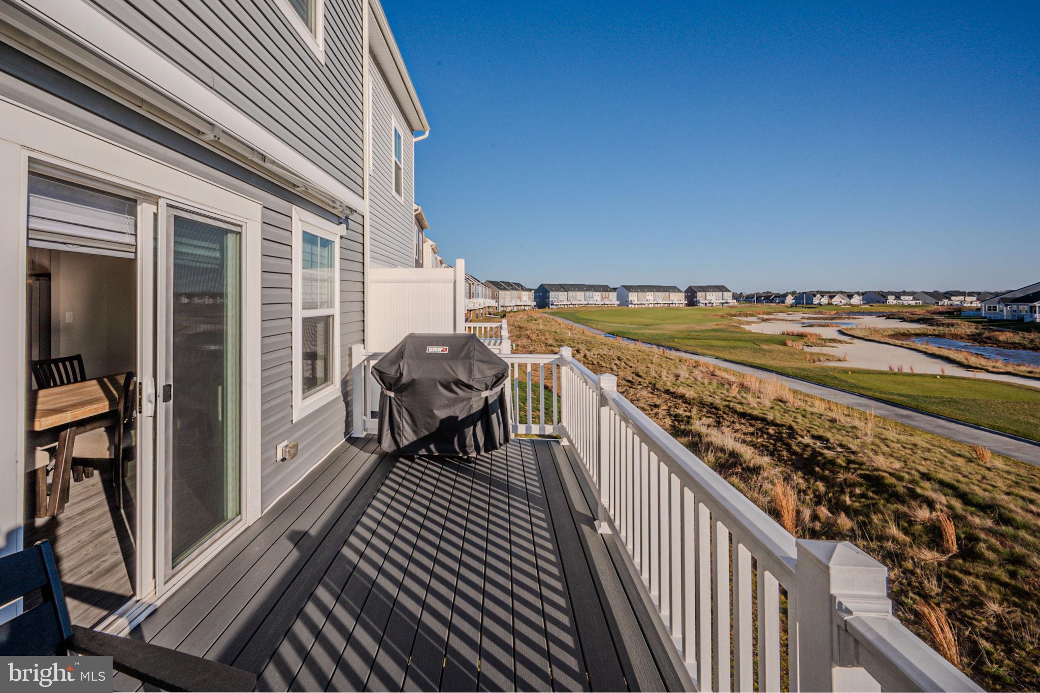 PLANTATION LAKES - Residential