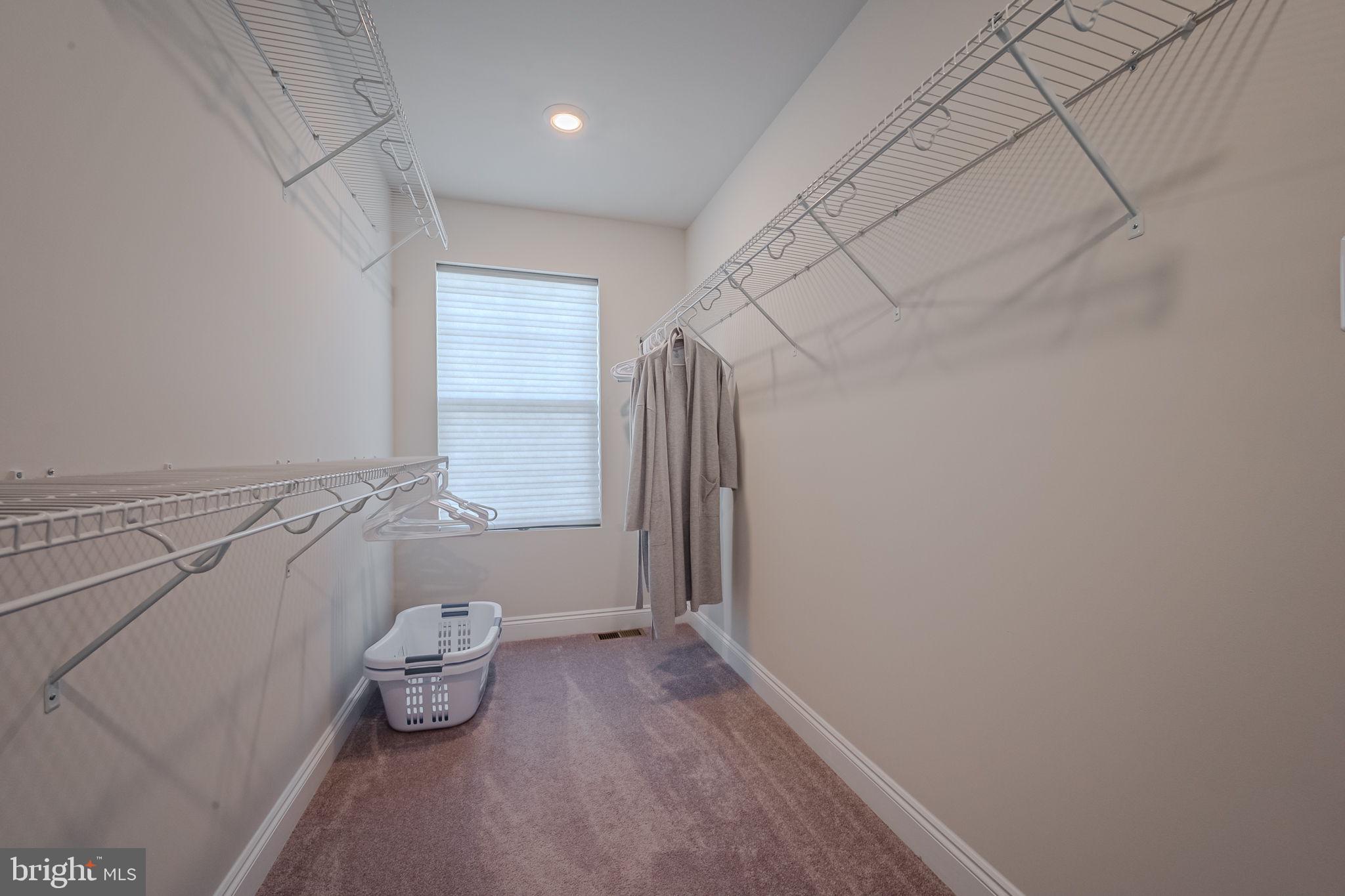 PLANTATION LAKES - Residential