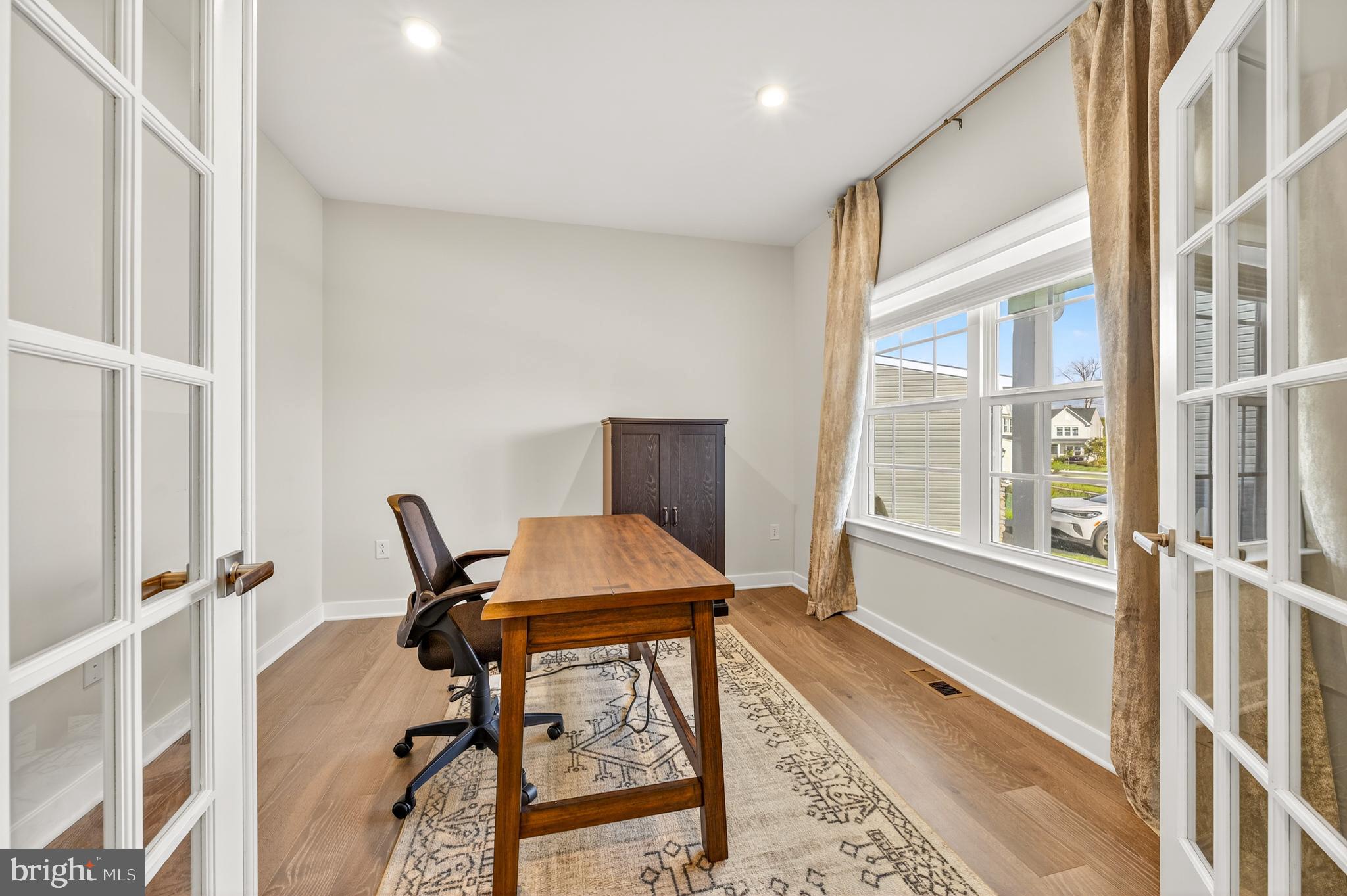 STONE HILL MEADOWS - Residential