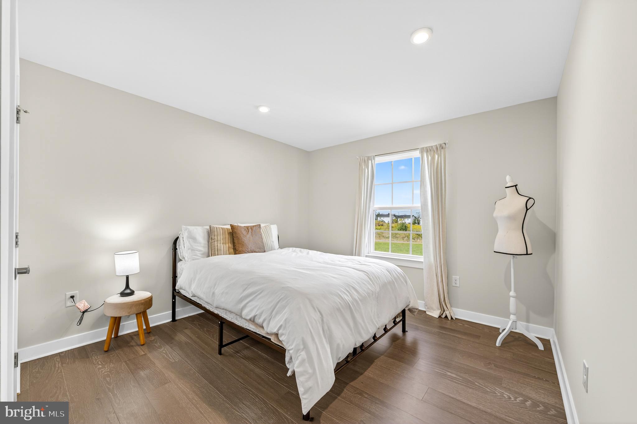 STONE HILL MEADOWS - Residential