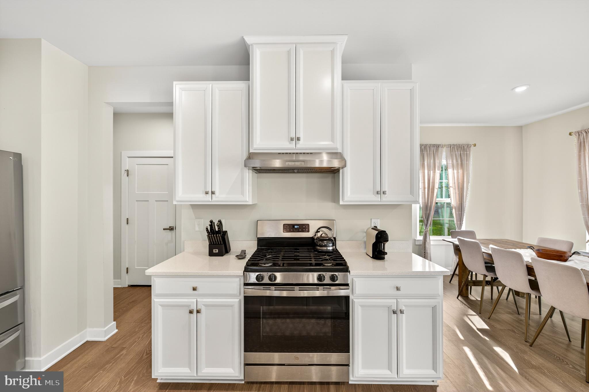 STONE HILL MEADOWS - Residential