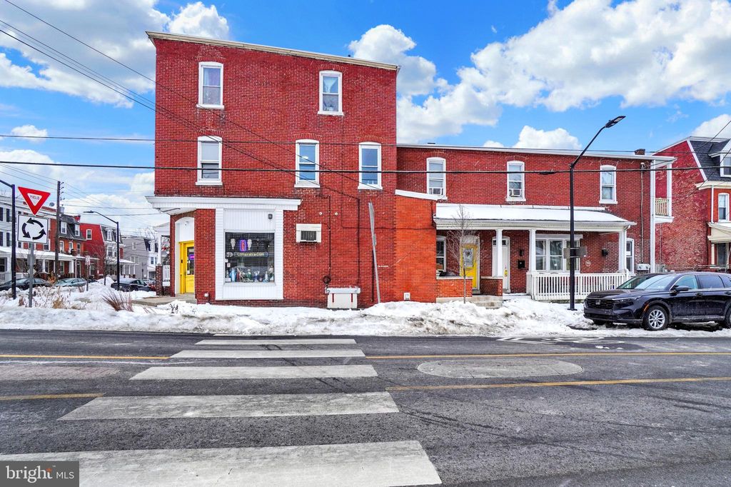 Photo of 353 E New Street, LANCASTER, PA 17602 (MLS # PALA2082936)