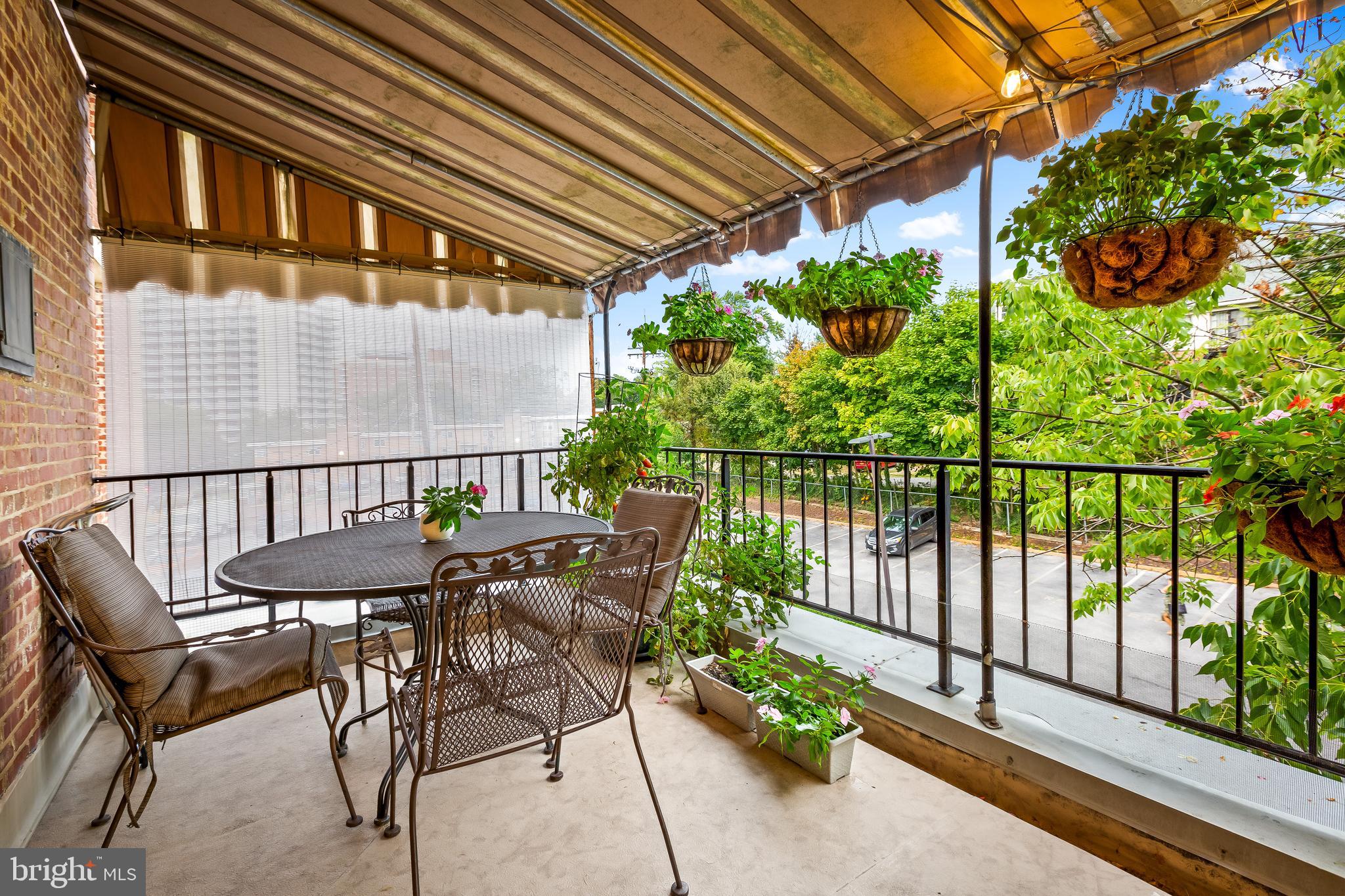 TUSCANY-CANTERBURY - Residential