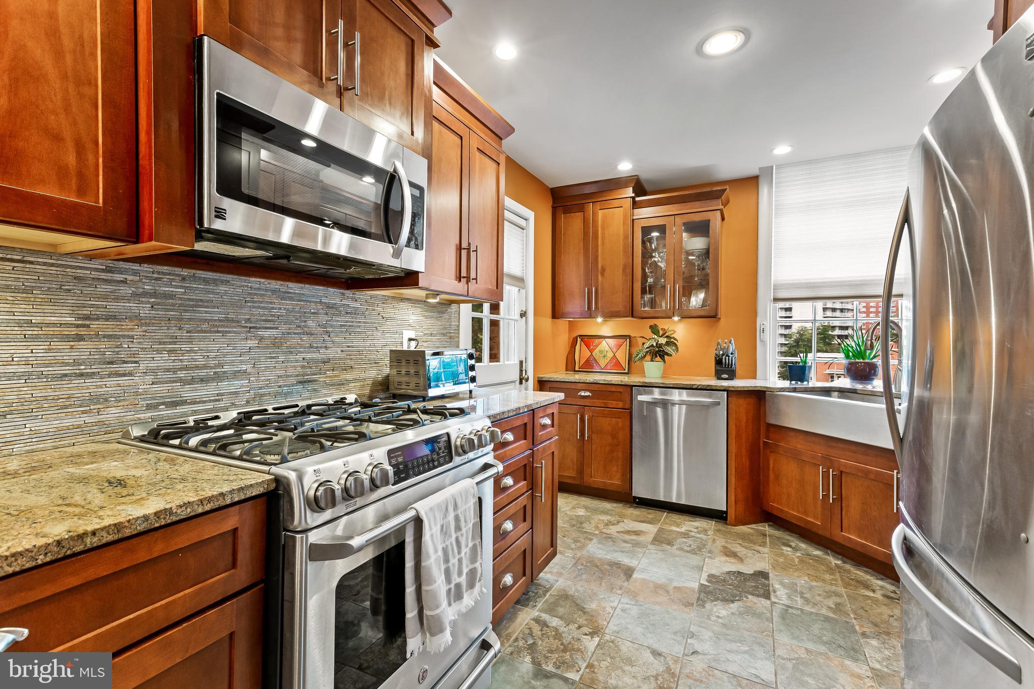 TUSCANY-CANTERBURY - Residential