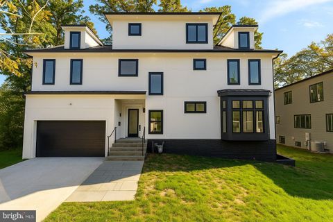 2237 MERIDIAN STREET FALLS CHURCH VA 22046