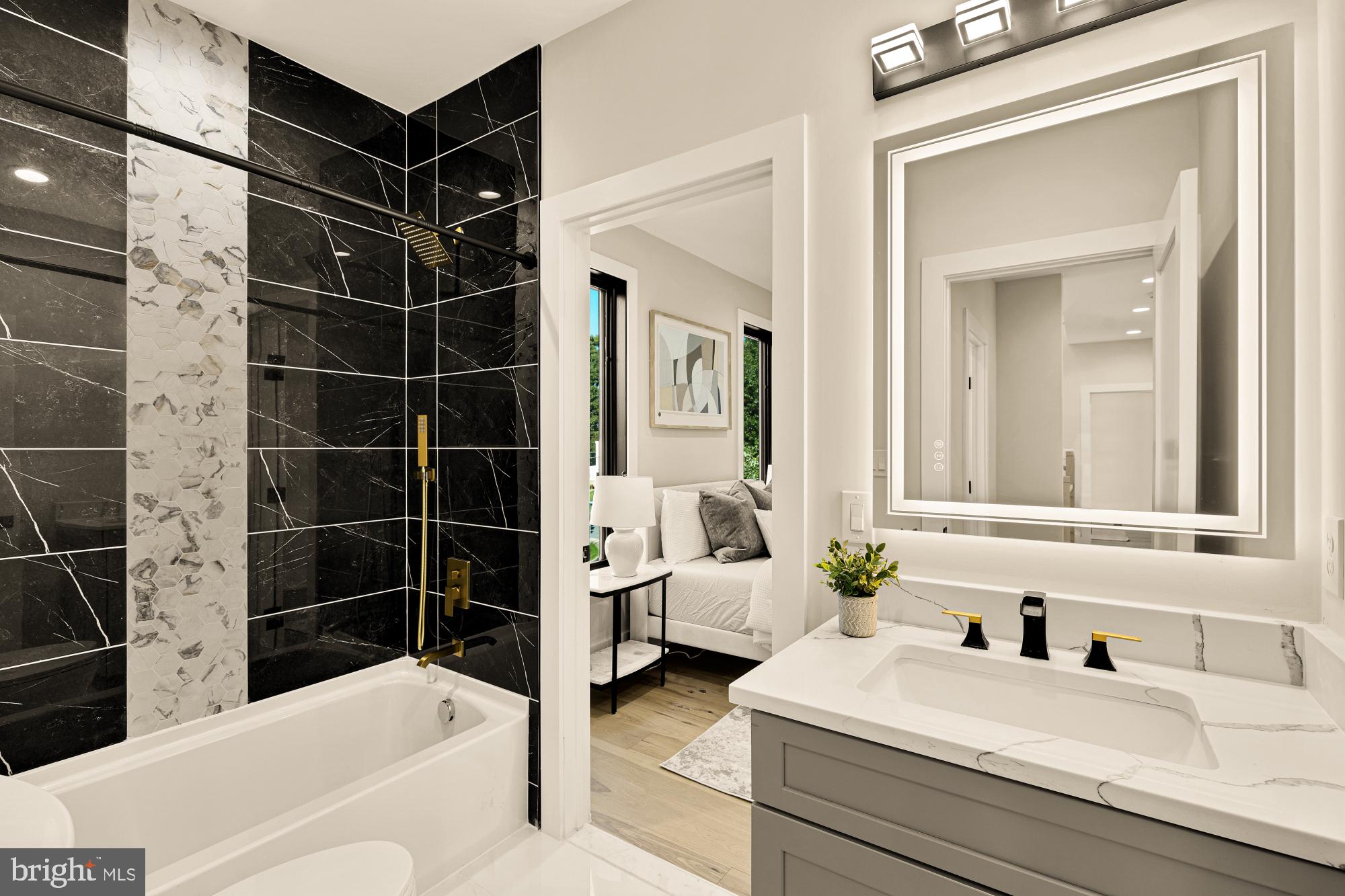 DRANESVILLE - Residential