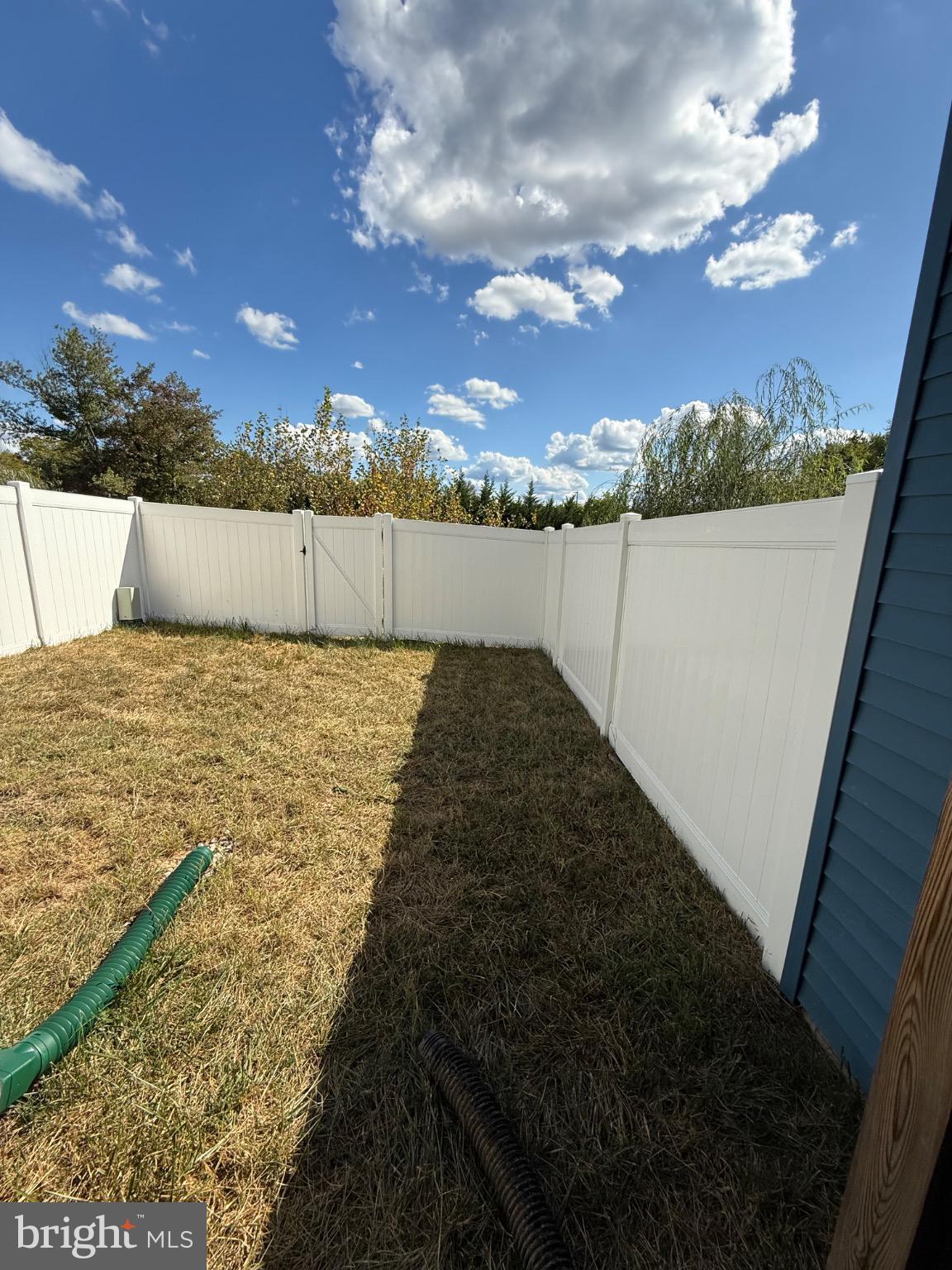 REGENCY CROSSING - Residential Lease