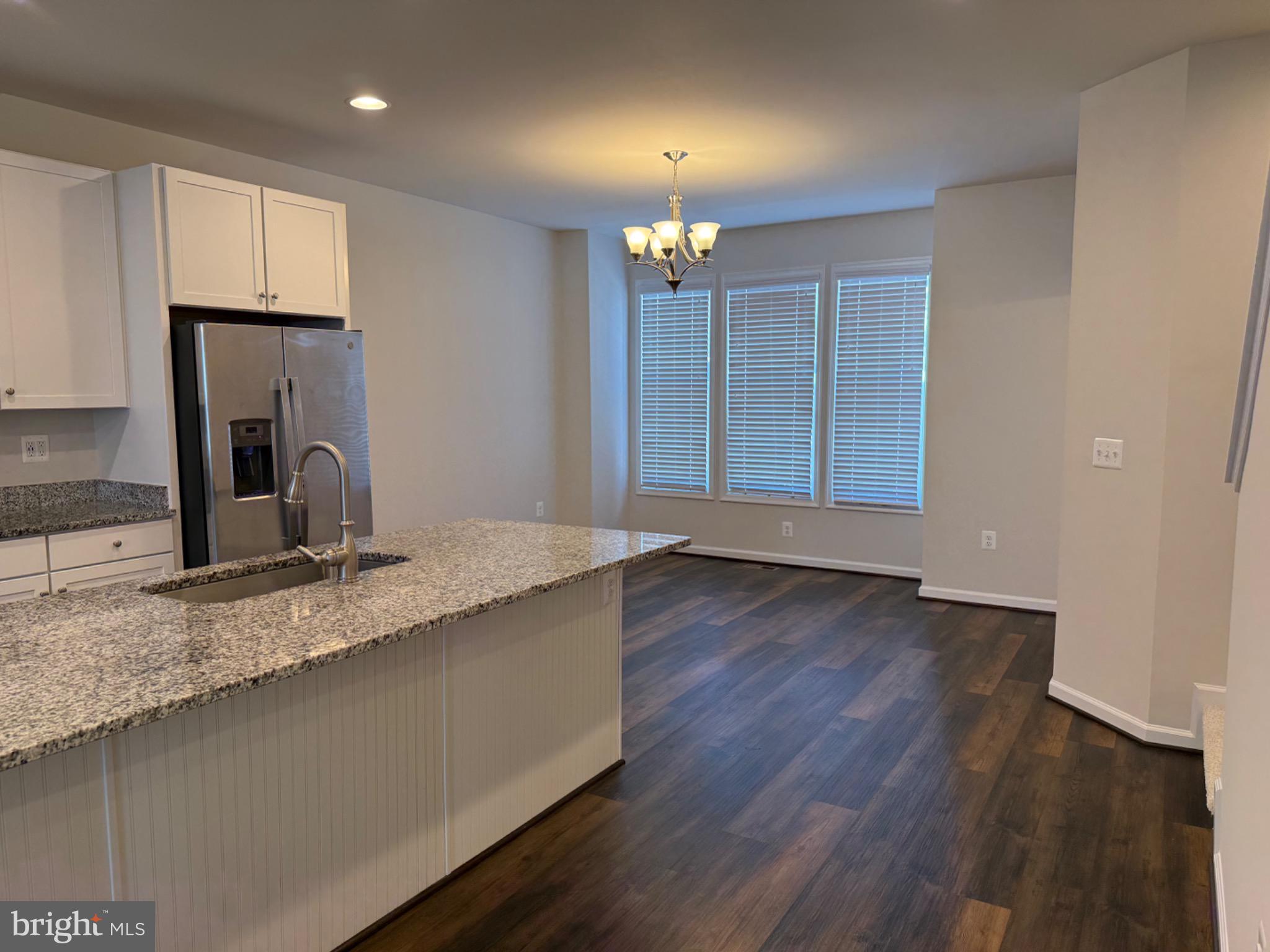 REGENCY CROSSING - Residential Lease