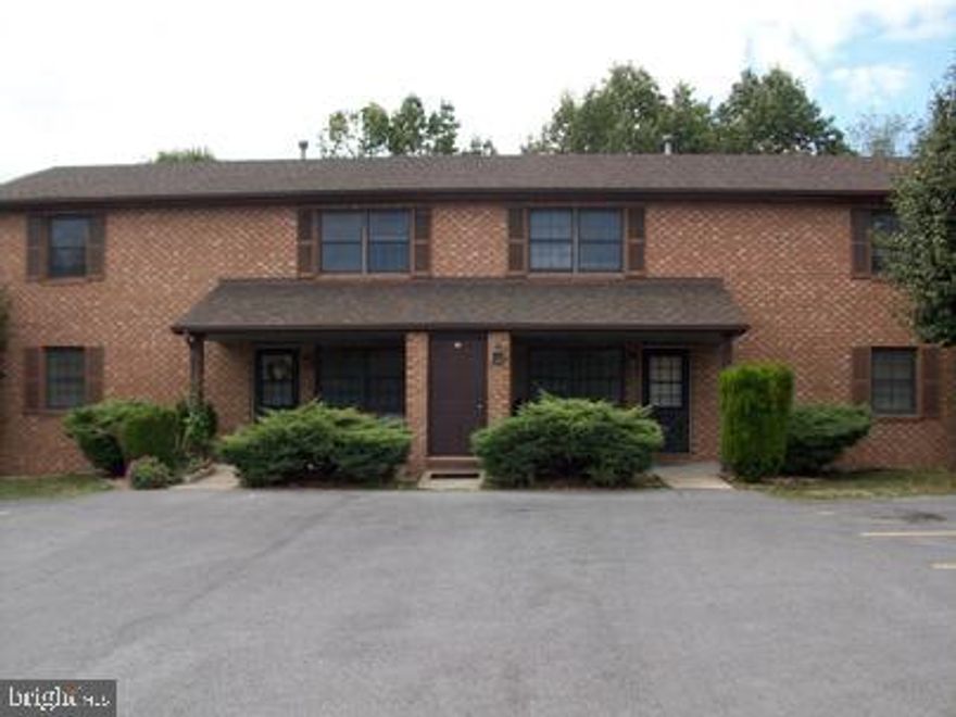 2nd floor apartment. Features spacious kitchen with hook-ups for Washer/Dryer and table space. Large living room and 2 bedrooms, with closets and 1 full bath. Water, Sewer, and trash included in rent. No Animals. Convenient walking distance to schools, stores, restaurants, and medical facilities.