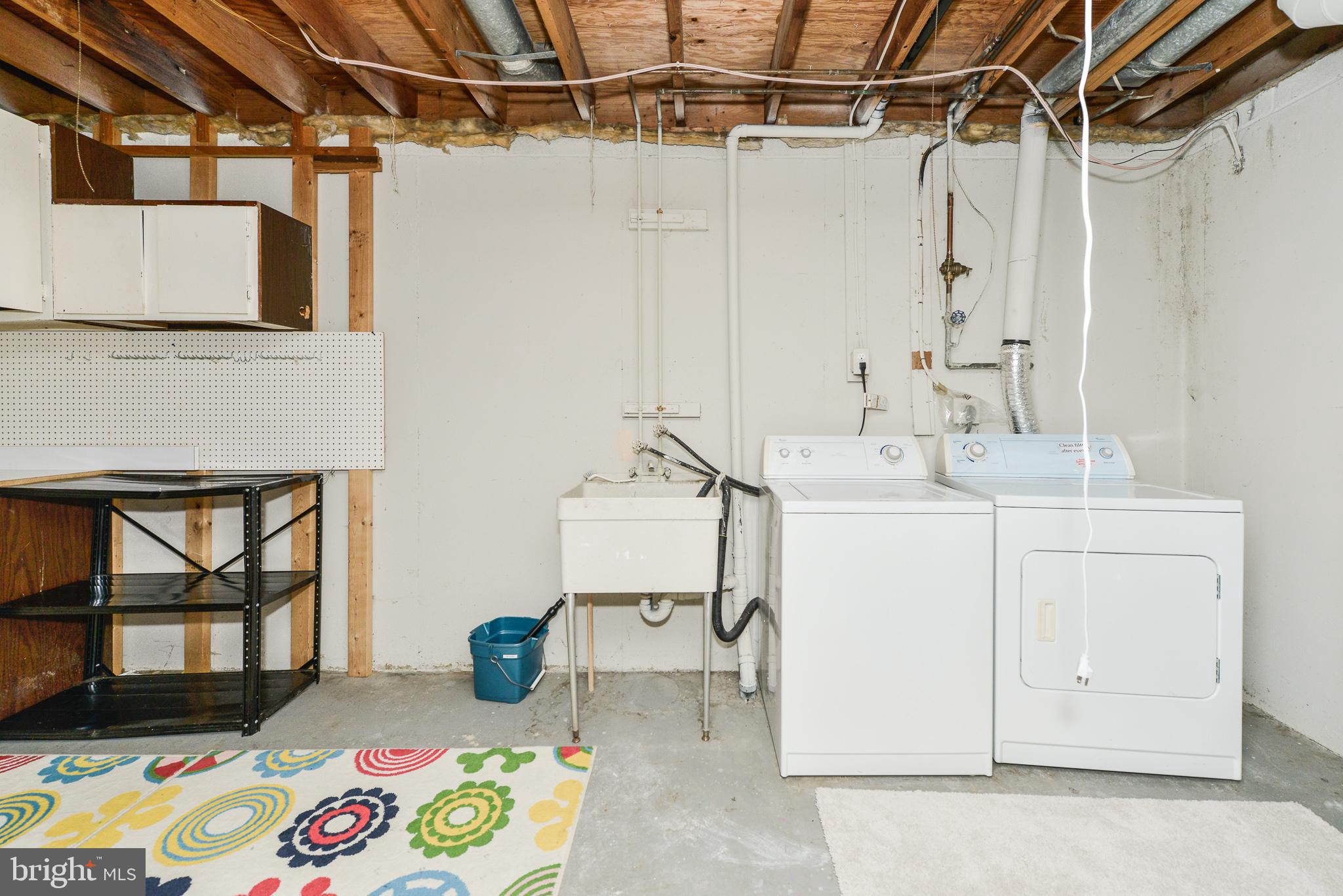 CHERRY HILL TOWNHOUSES - Residential Lease