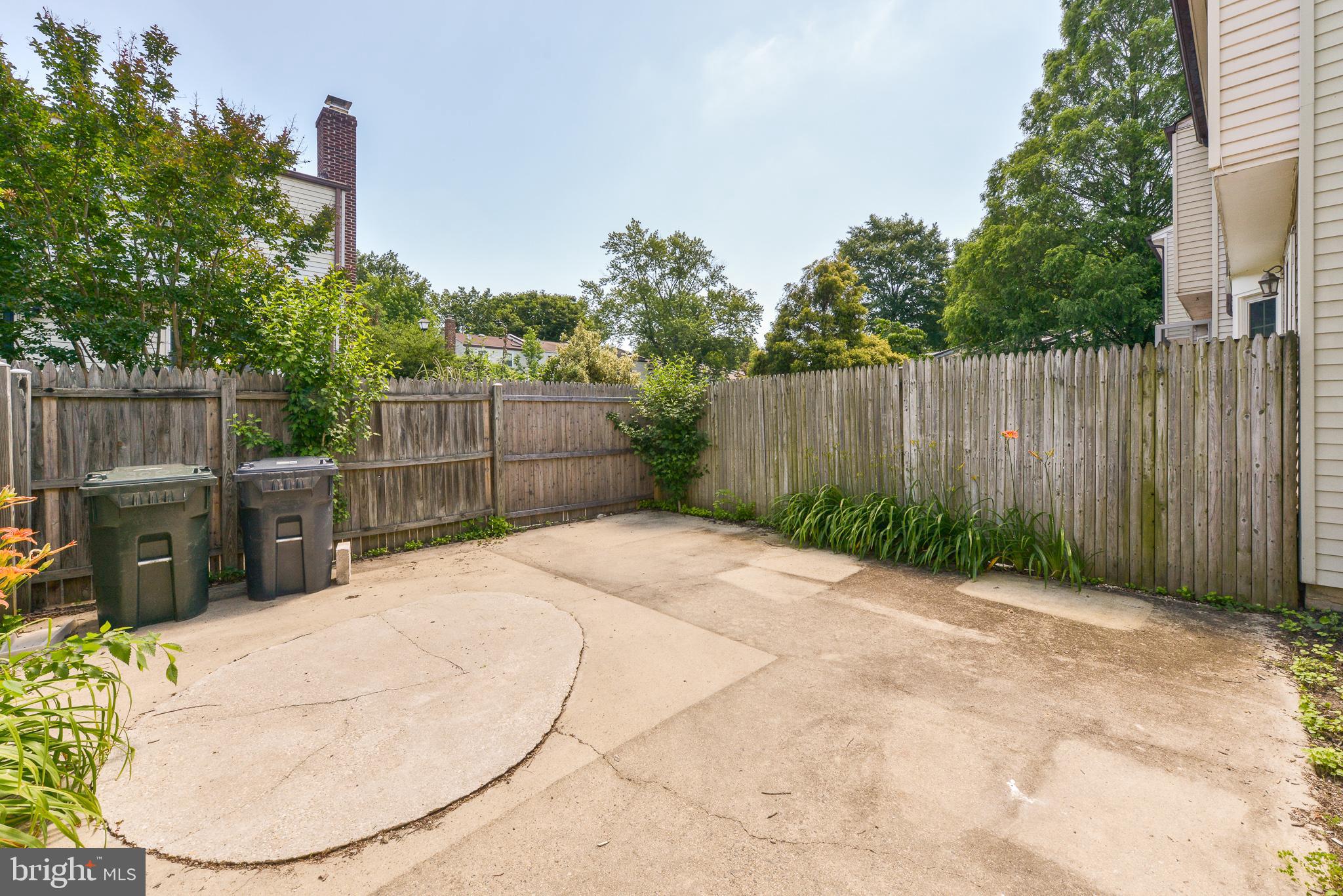 CHERRY HILL TOWNHOUSES - Residential Lease