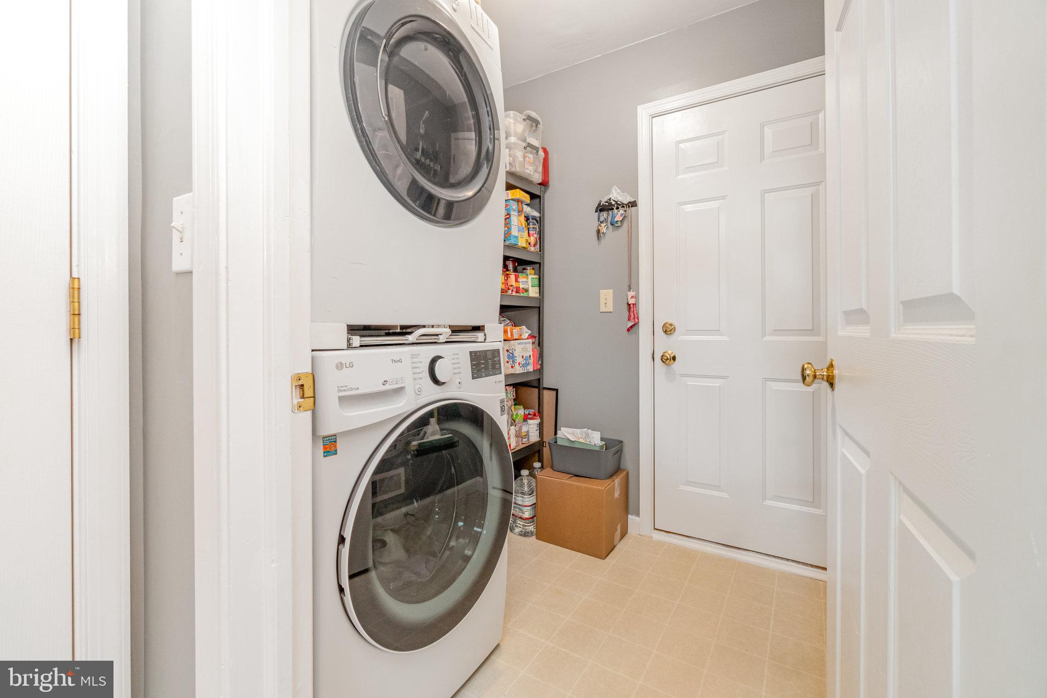 MEADOW VIEW VILLAGE - Residential