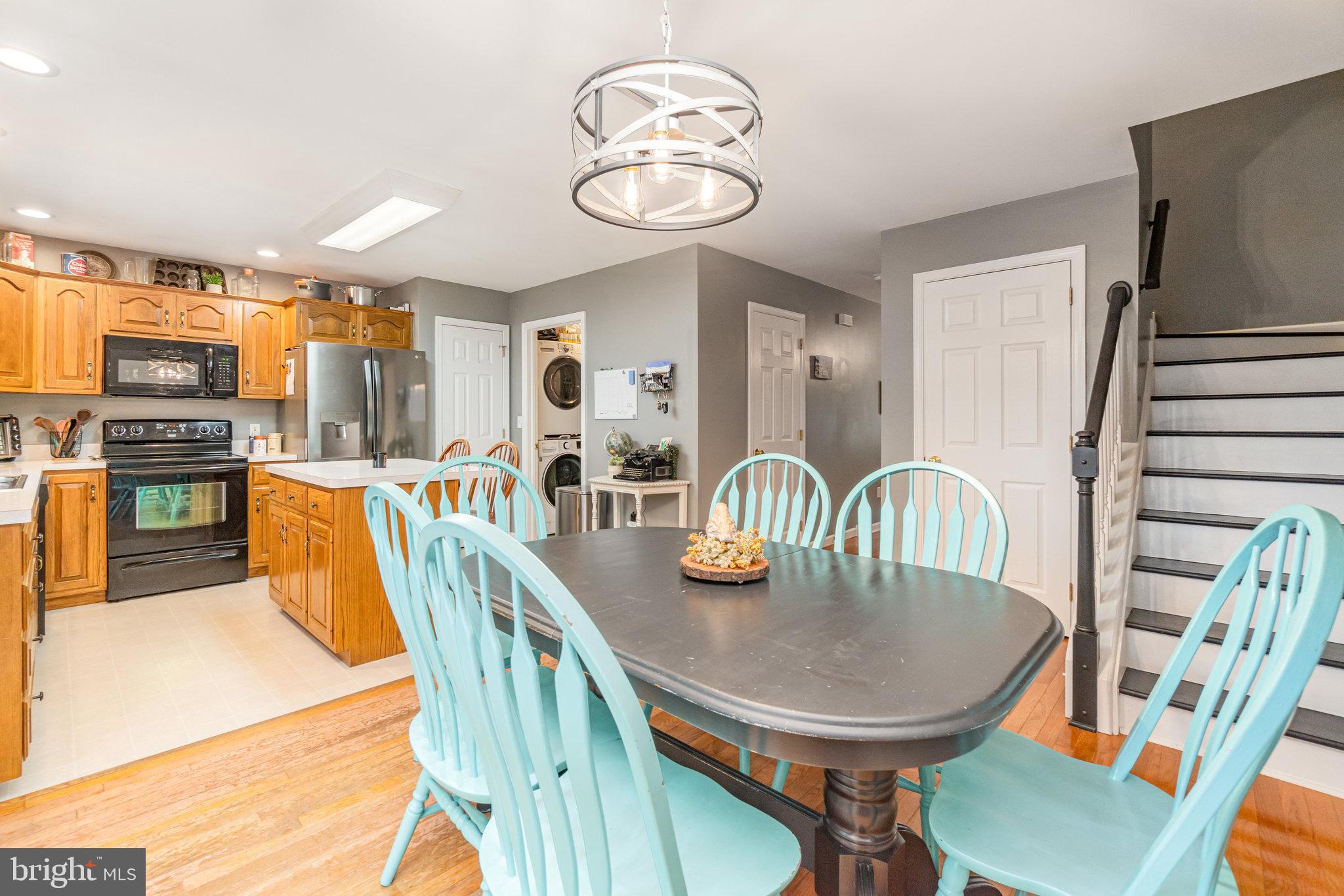 MEADOW VIEW VILLAGE - Residential