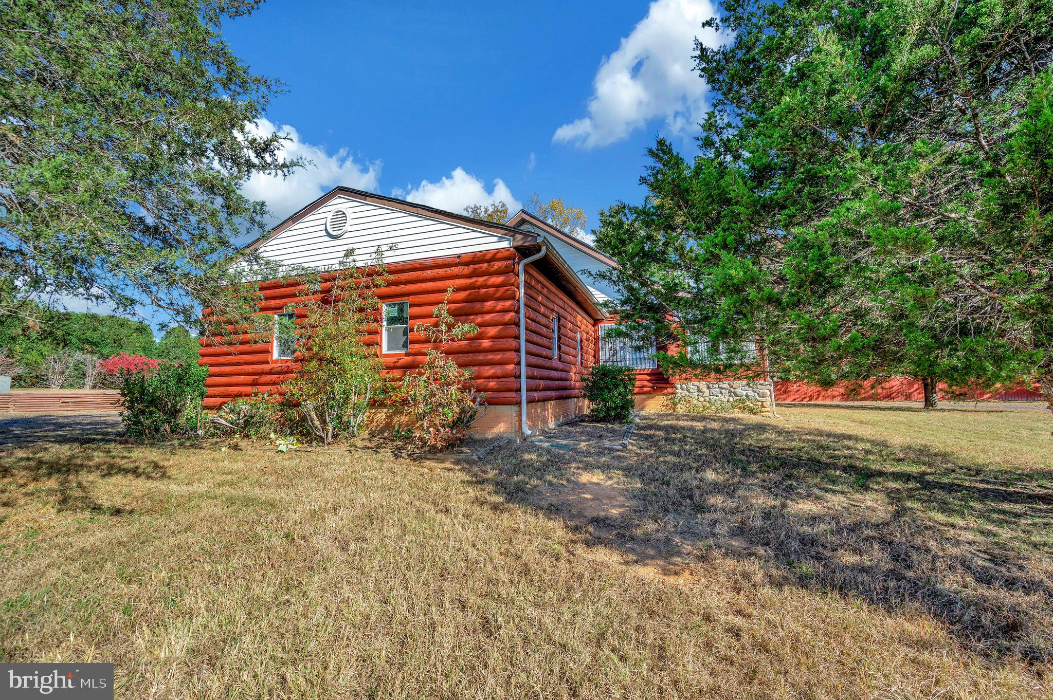 RAPIDAN HILLS - Residential