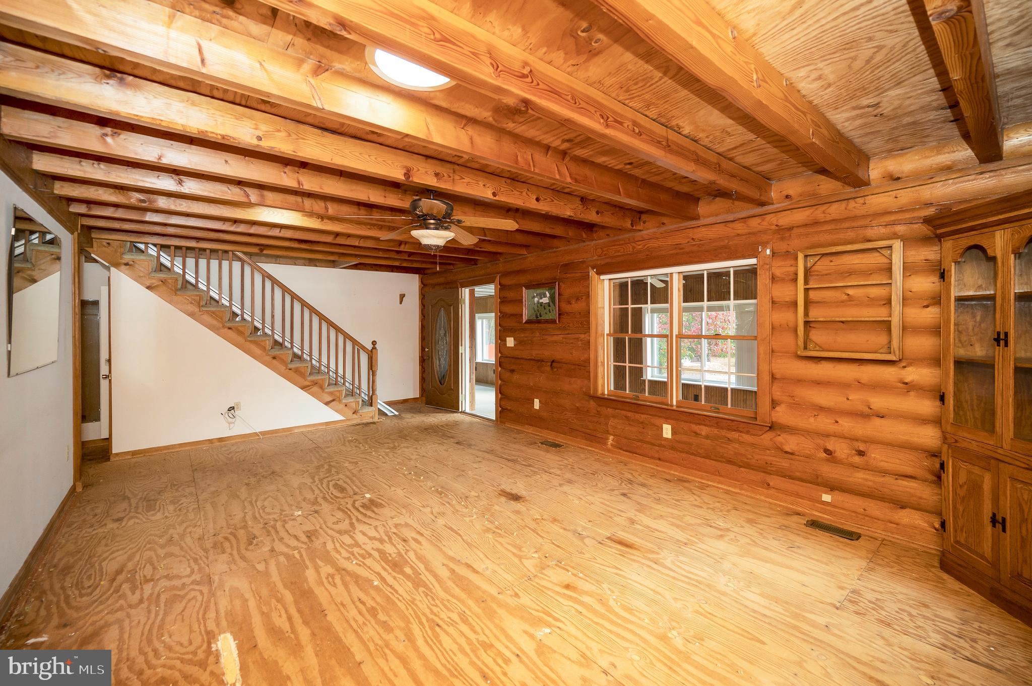 RAPIDAN HILLS - Residential