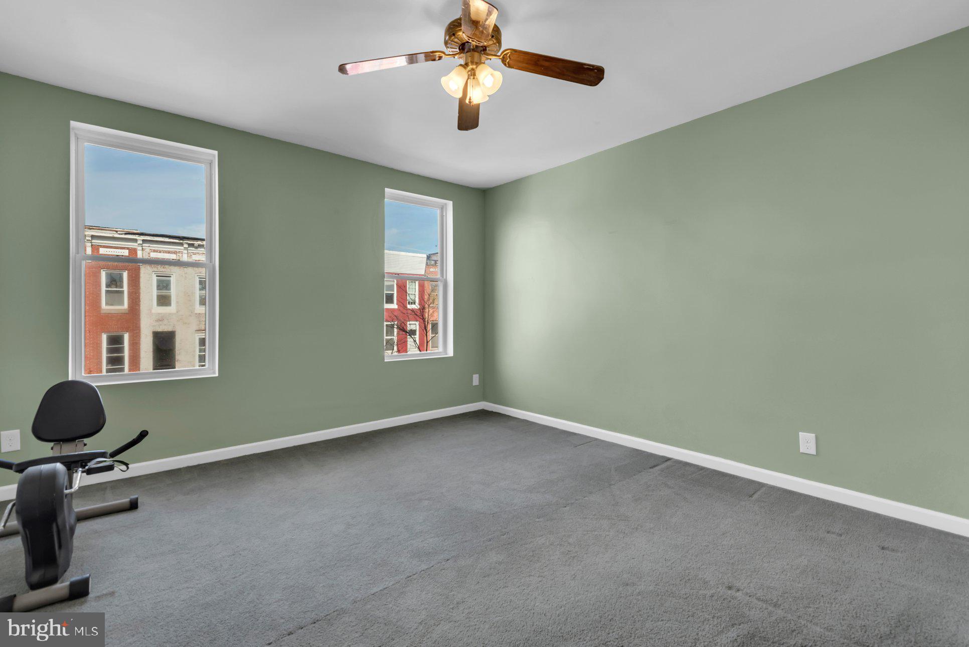 JOHNSTON SQUARE - Residential Lease