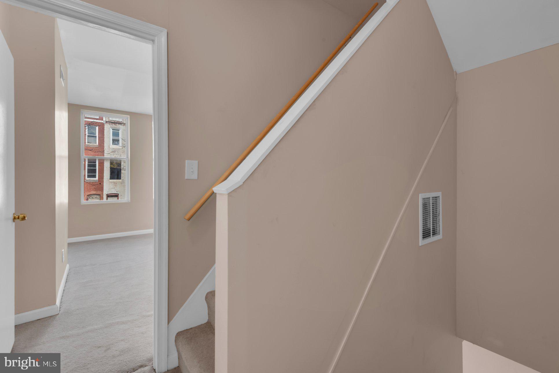 JOHNSTON SQUARE - Residential Lease