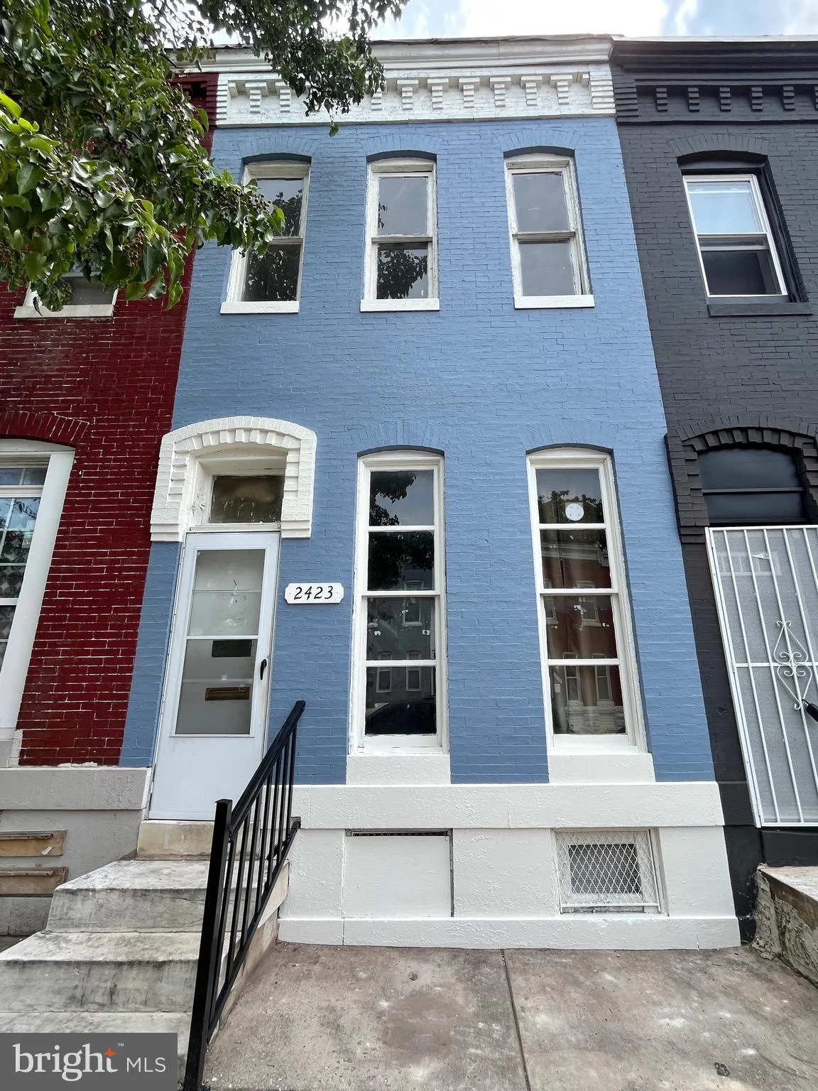 2423 Brentwood Avenue
