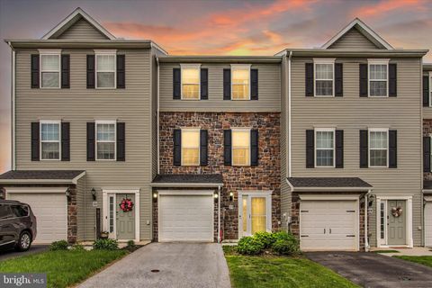 31 HOLSTEIN DRIVE HANOVER PA 17331