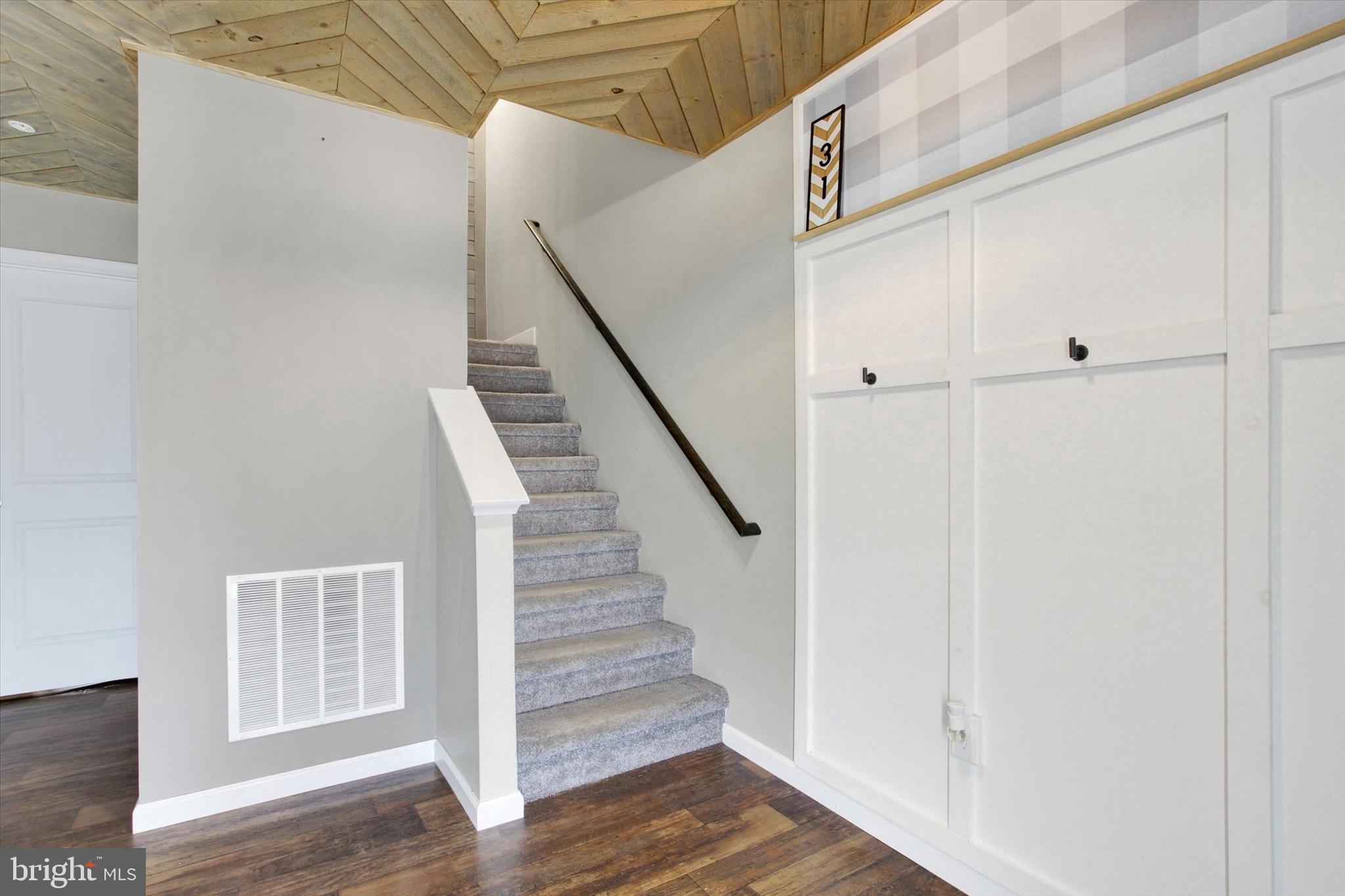 31 HOLSTEIN DRIVE