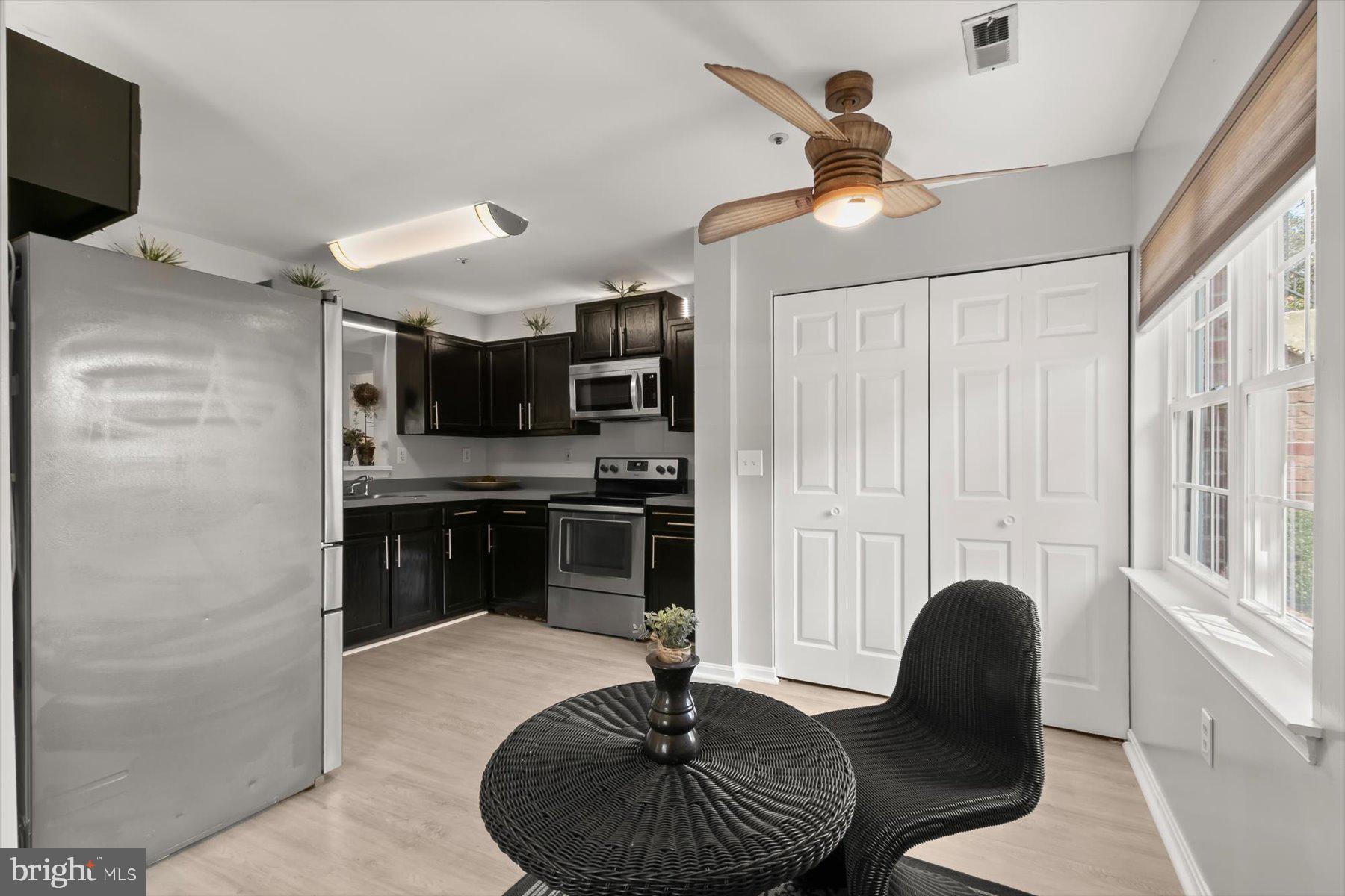 FORT WASHINGTON - Residential