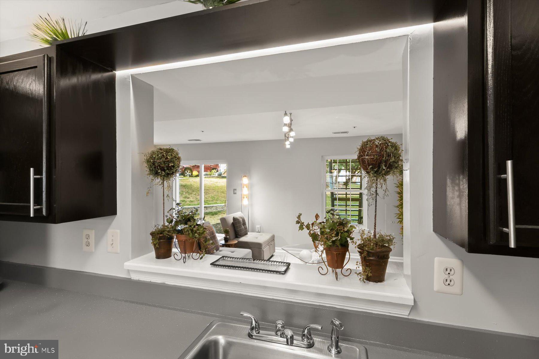 FORT WASHINGTON - Residential