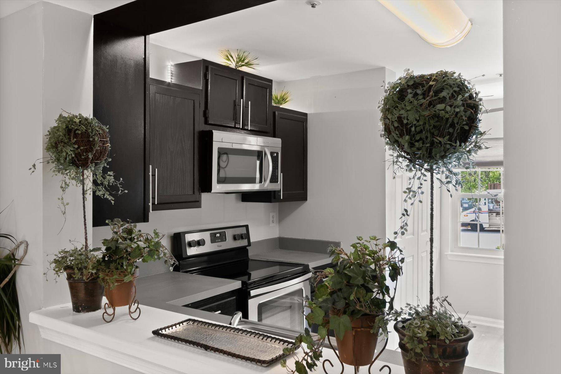 FORT WASHINGTON - Residential