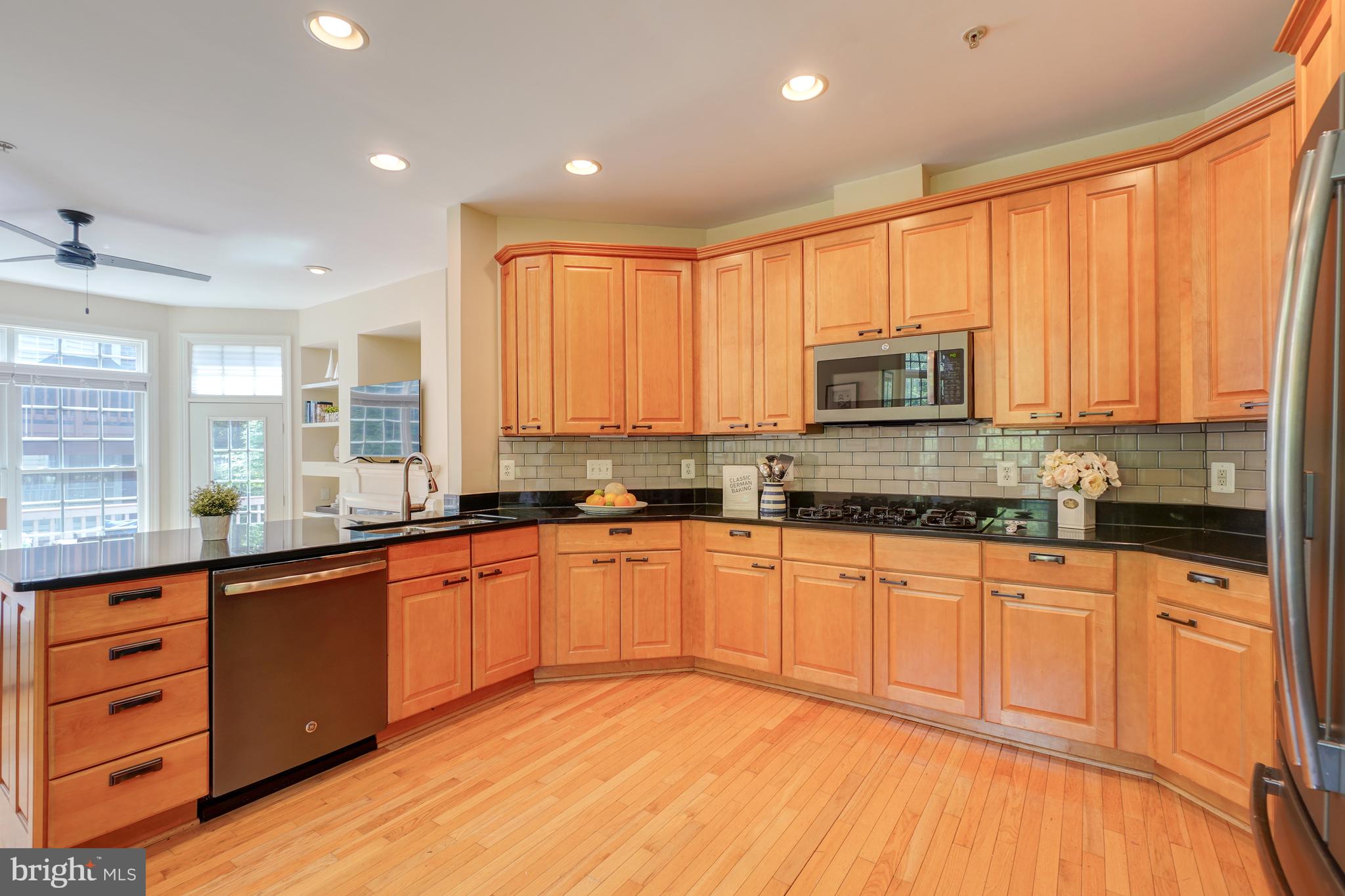 MEDINAH HOMES - Residential