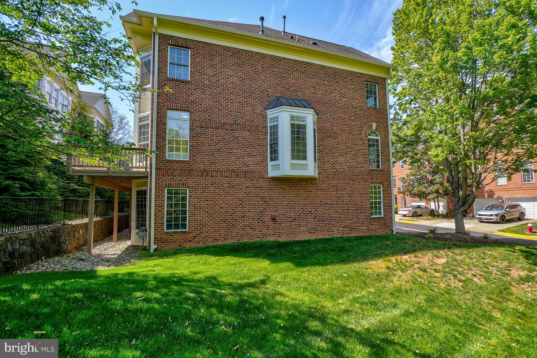 MEDINAH HOMES - Residential