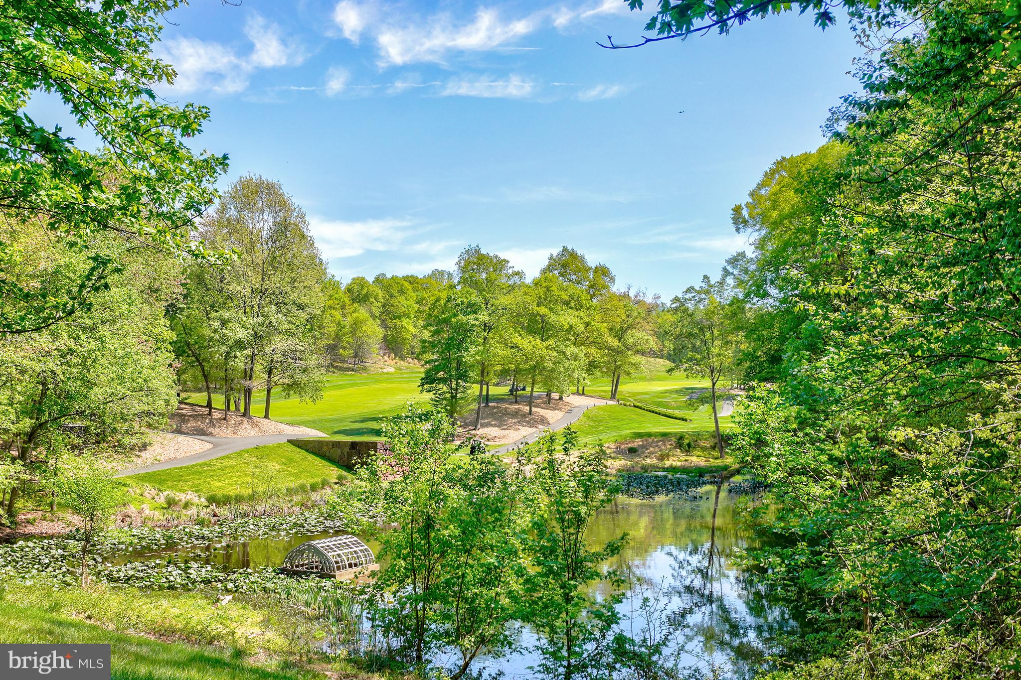 MEDINAH HOMES - Residential