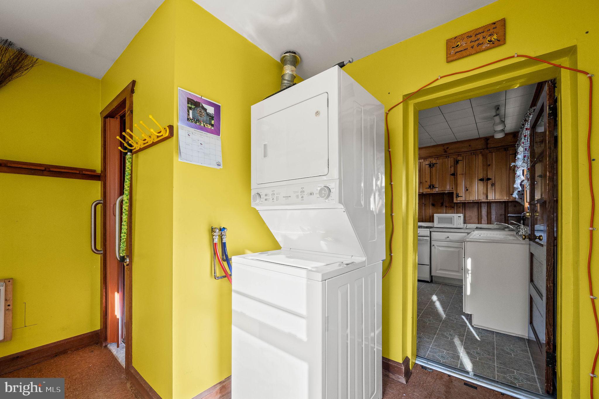 RIVERWATCH CONDO - Residential