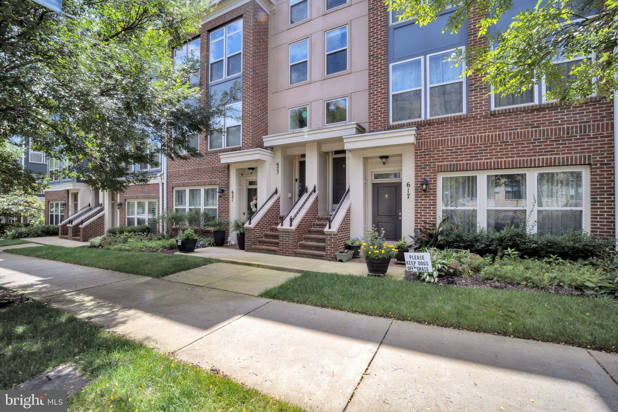 CROWN FARM - Residential Lease