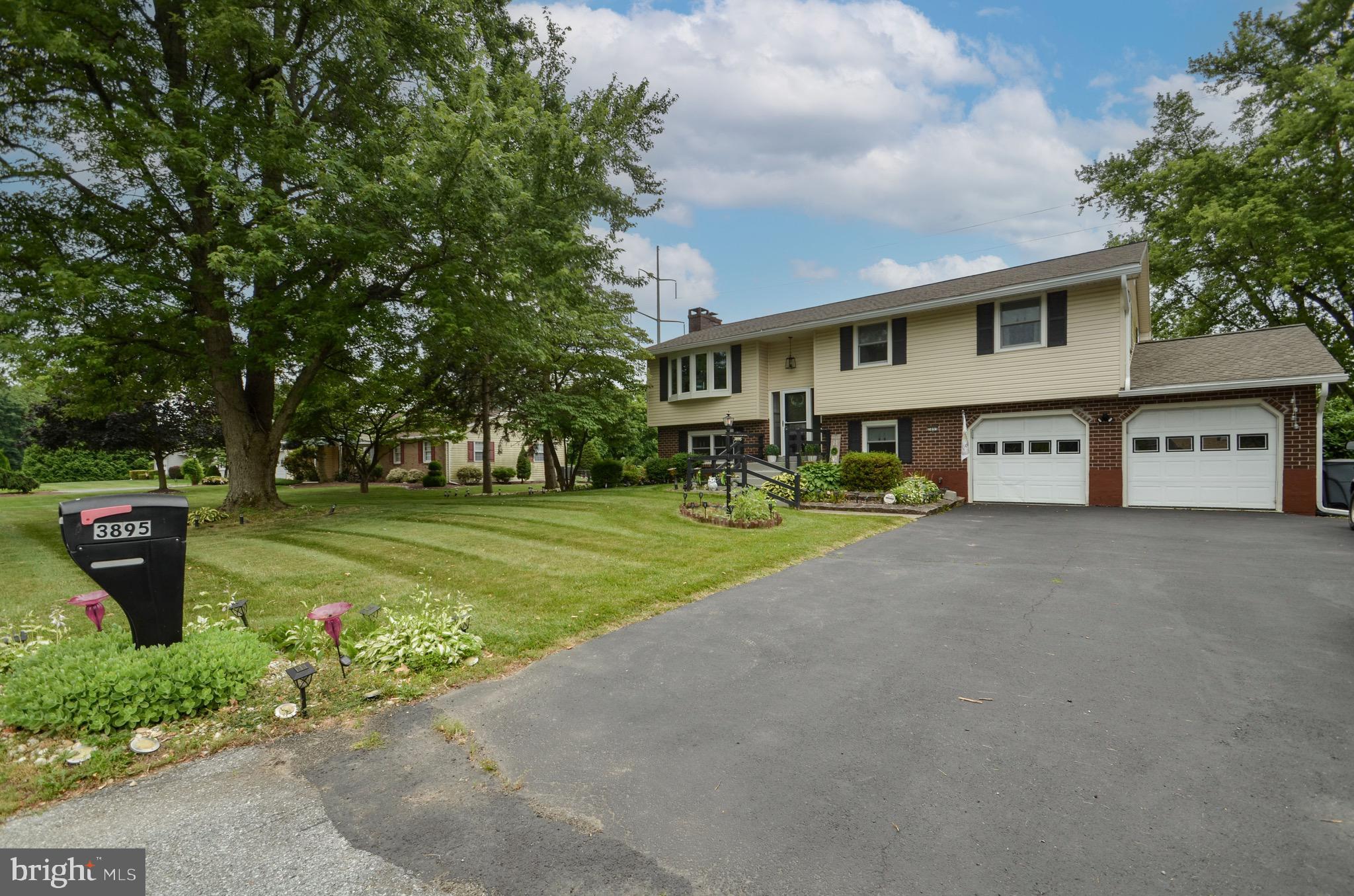 GREEN POND CREST - Residential