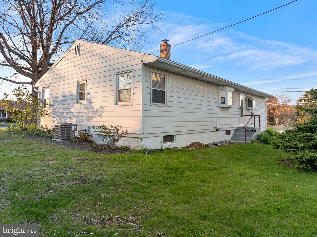 606 FAIRVIEW AVENUE