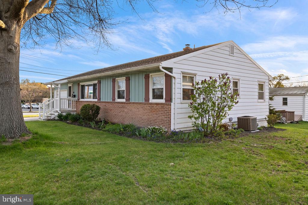 606 FAIRVIEW AVENUE