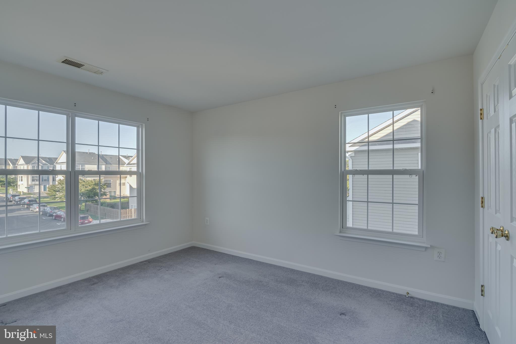 LEE'S RIDGE - Residential